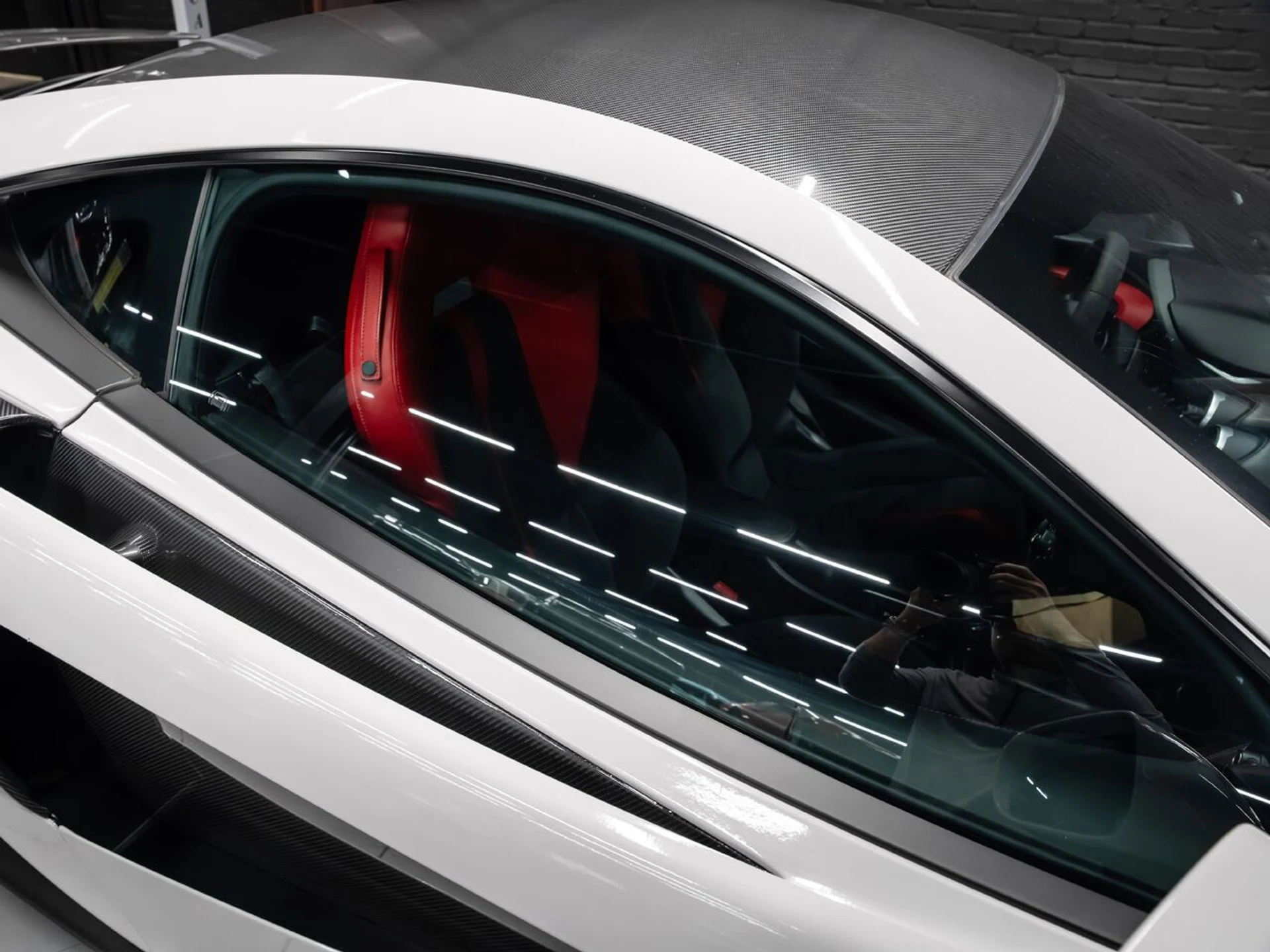 mph050_1865719862_mclaren_570s_2017_7a6dd88738