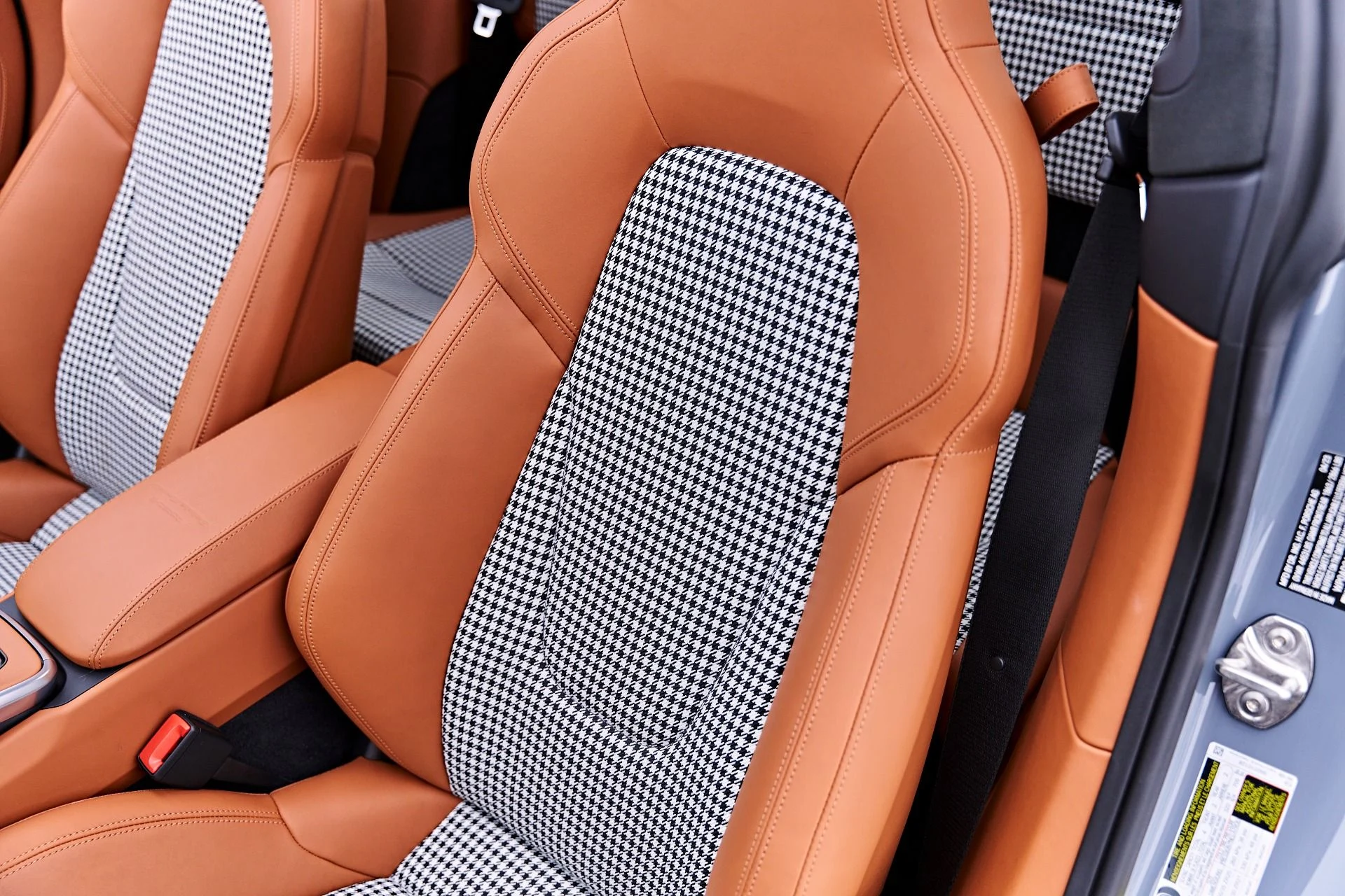 mph050_1914274957_Used_2023_Porsche_911_Turbo_S_1785208238_64727604c8