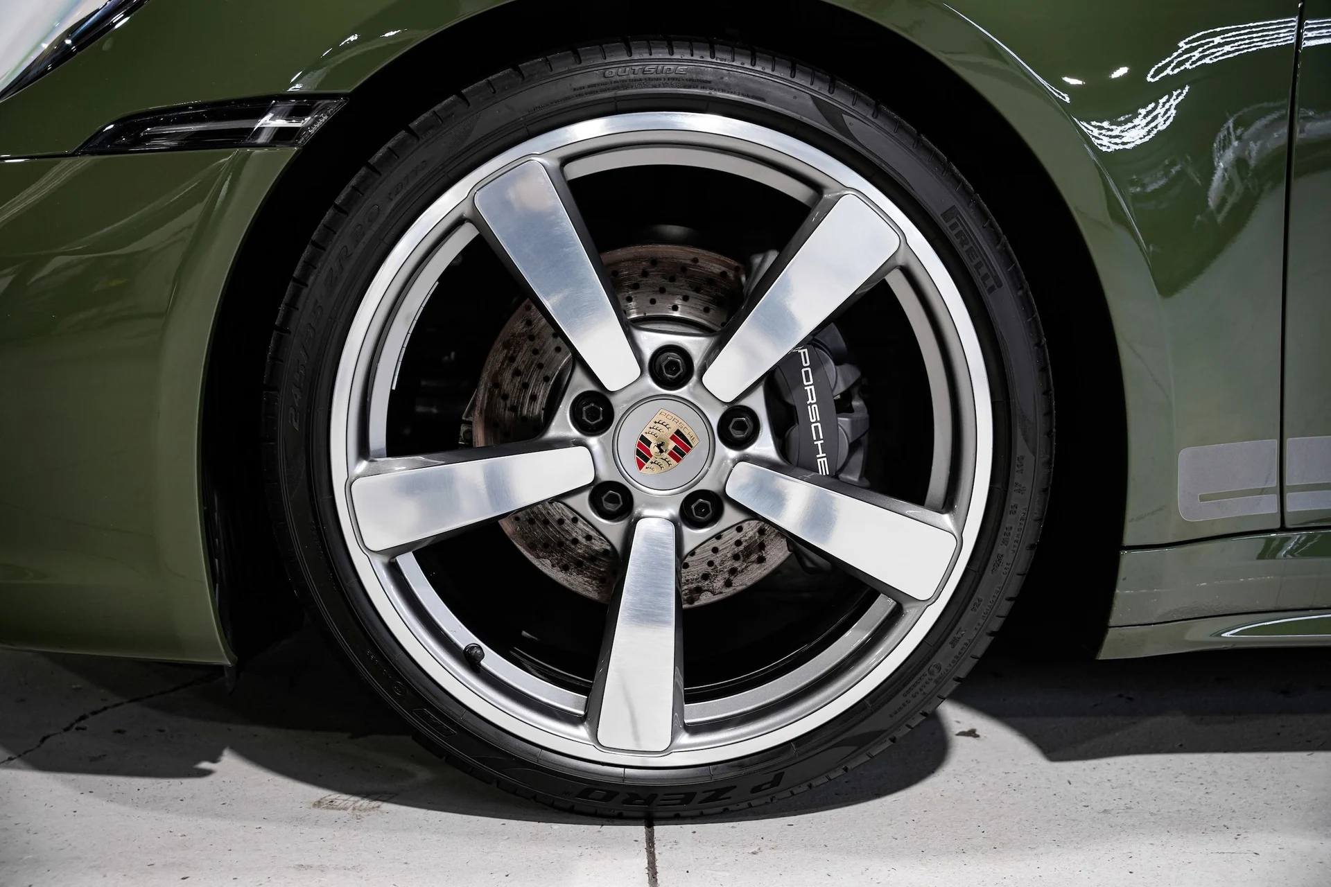 mph050_1920193331_73ee250f153e410a96bd889eca859c5ex_adca4677bc