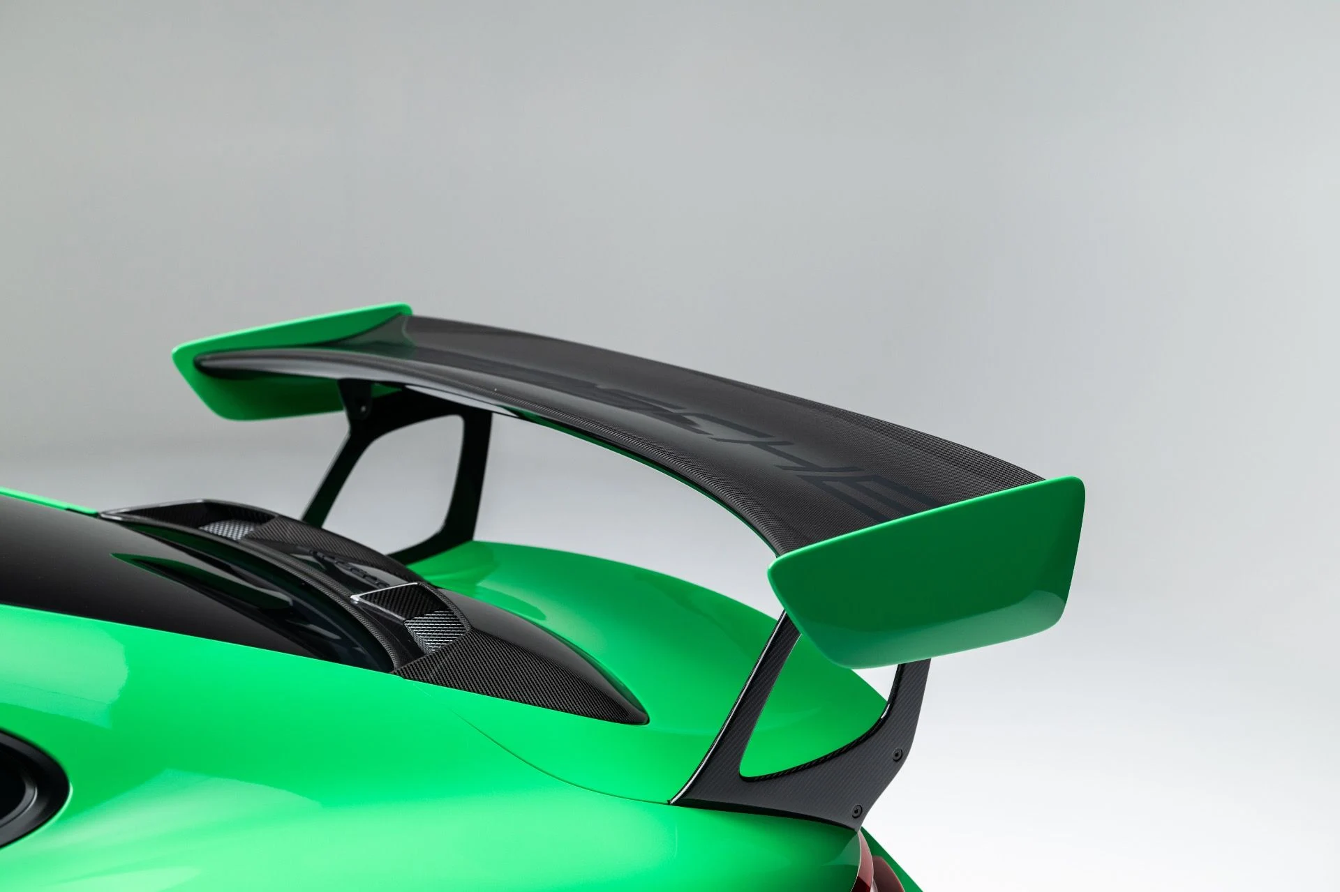 mph050_1920972633_12045_p51_l_e2084891f8