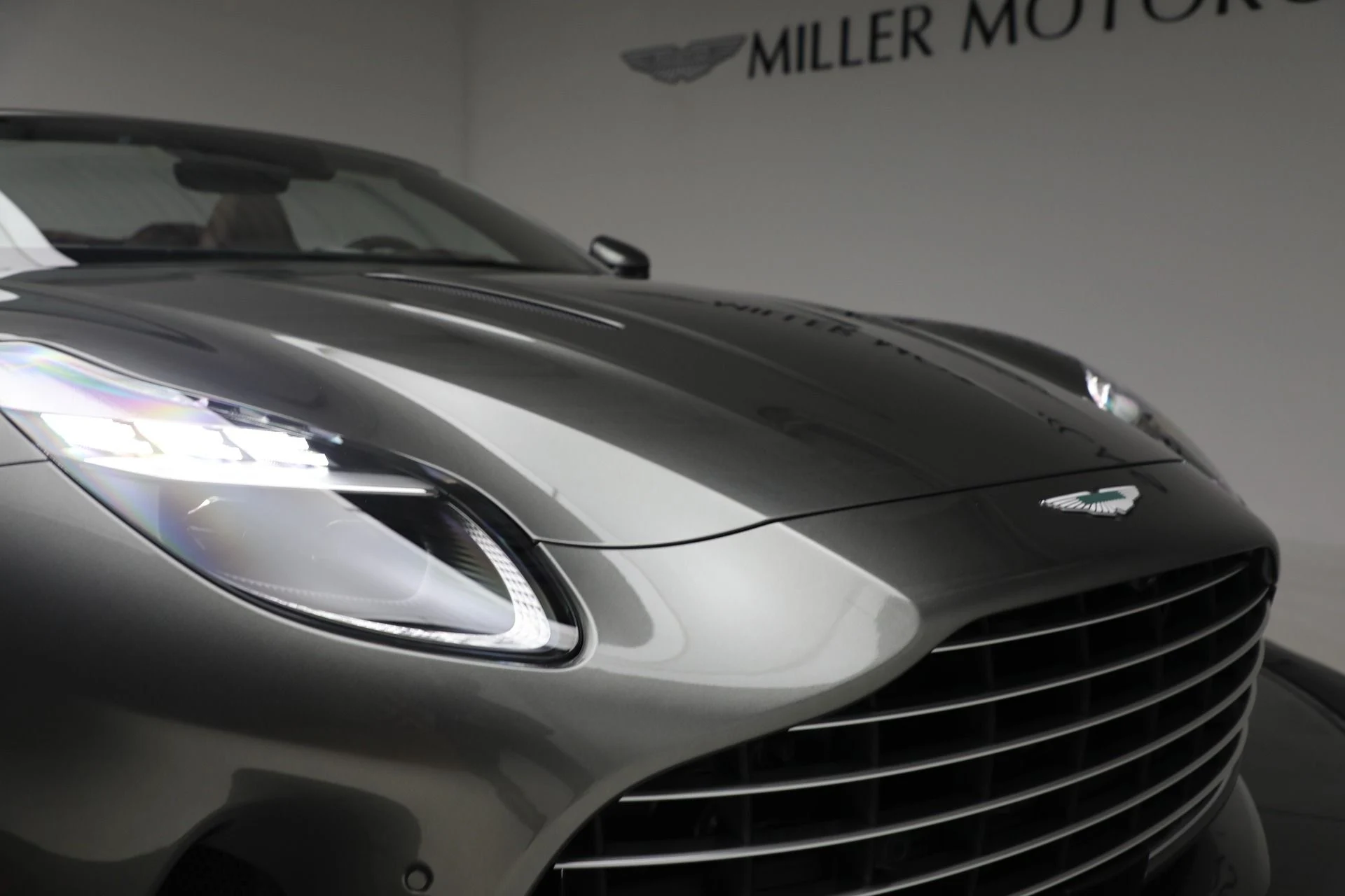 mph050_1922711054_New_2026_Aston_Martin_DB_12_Volante_bcd3b8fd84