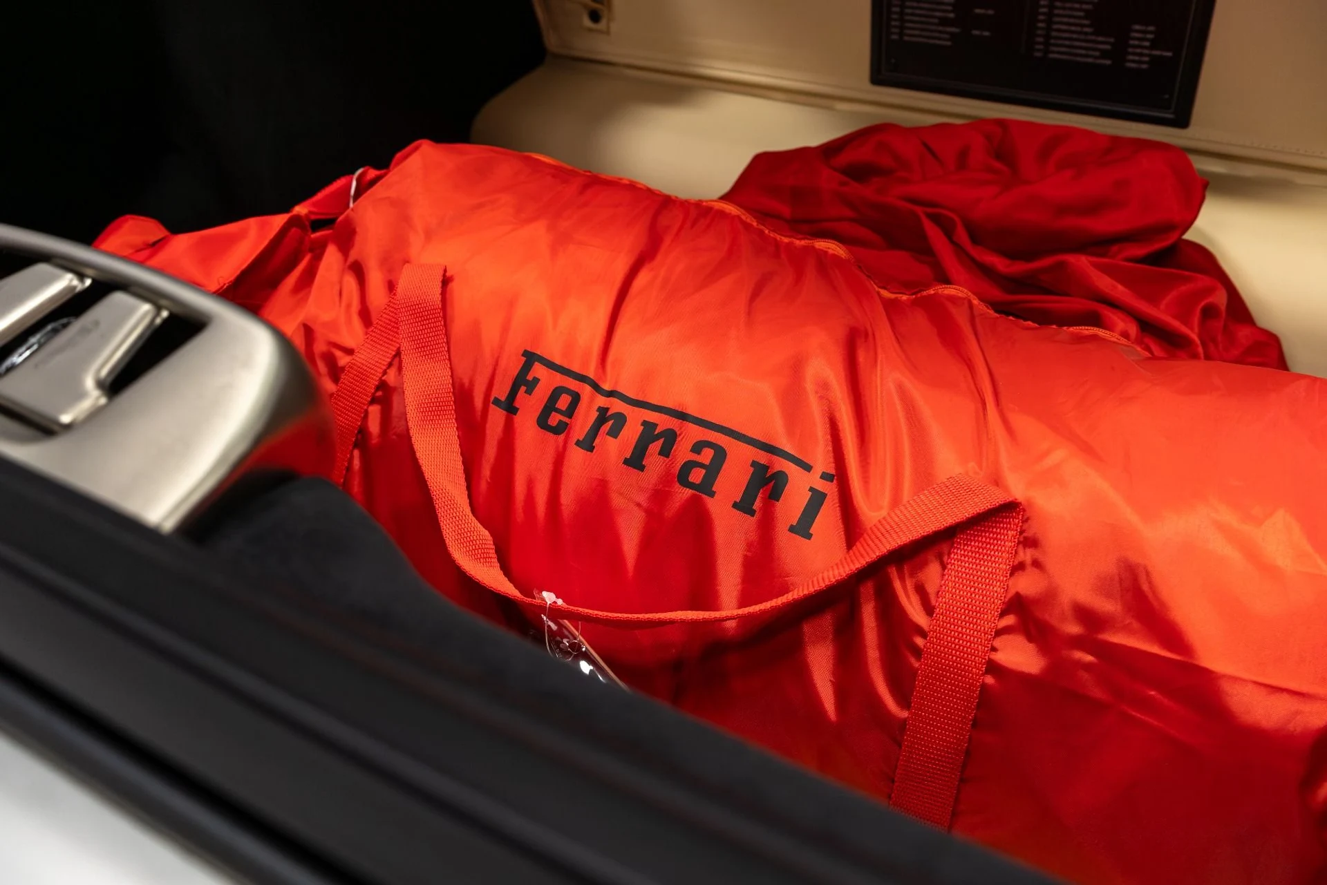 mph050_1985127471_Used_2018_Ferrari_812_Superfast_1763480061_90c716c392