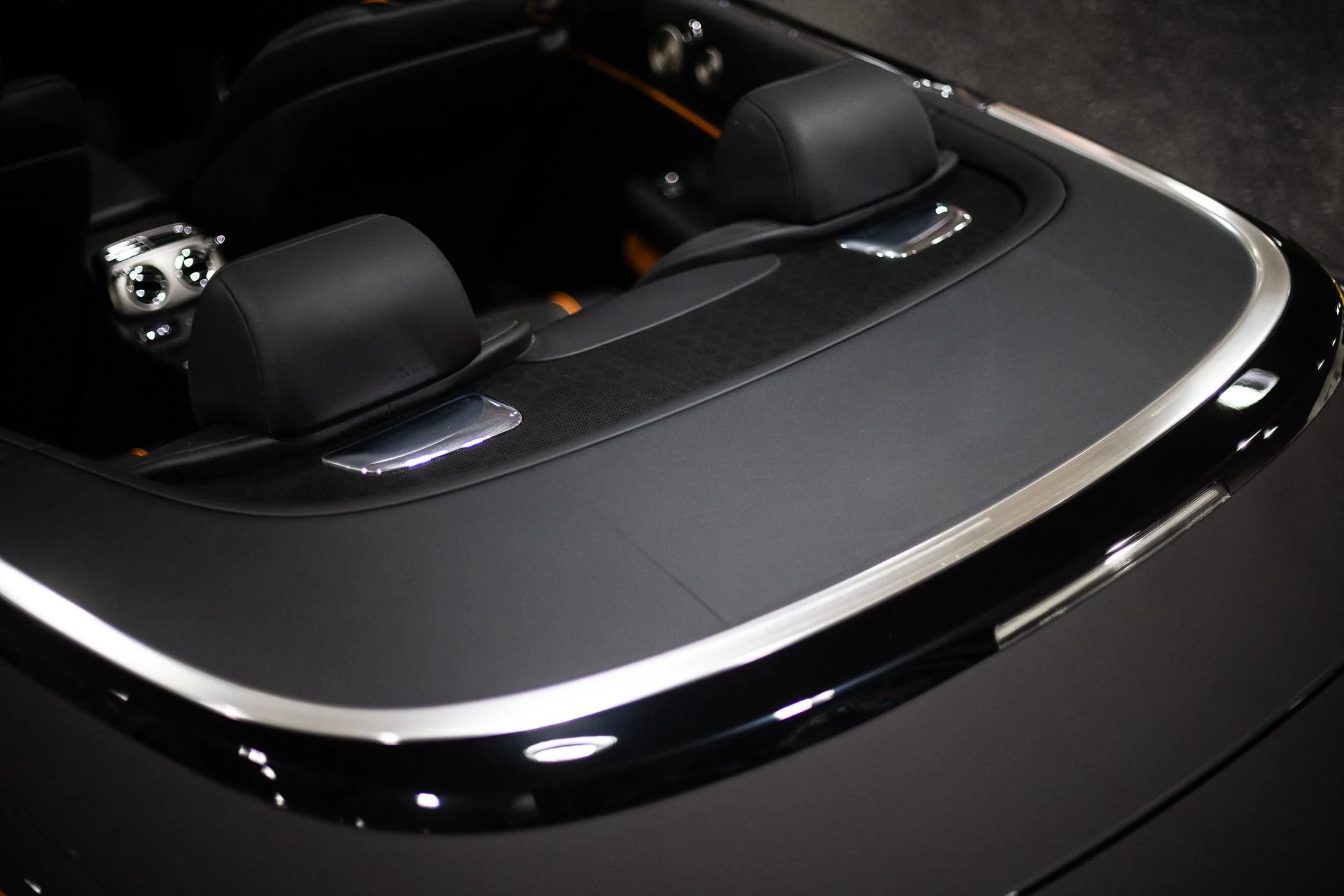 mph050_2010786021_Used_2018_Rolls_Royce_Dawn_1_of_1_Bespoke_Special_Order_Black_Badge_1773760366_6bffd03748