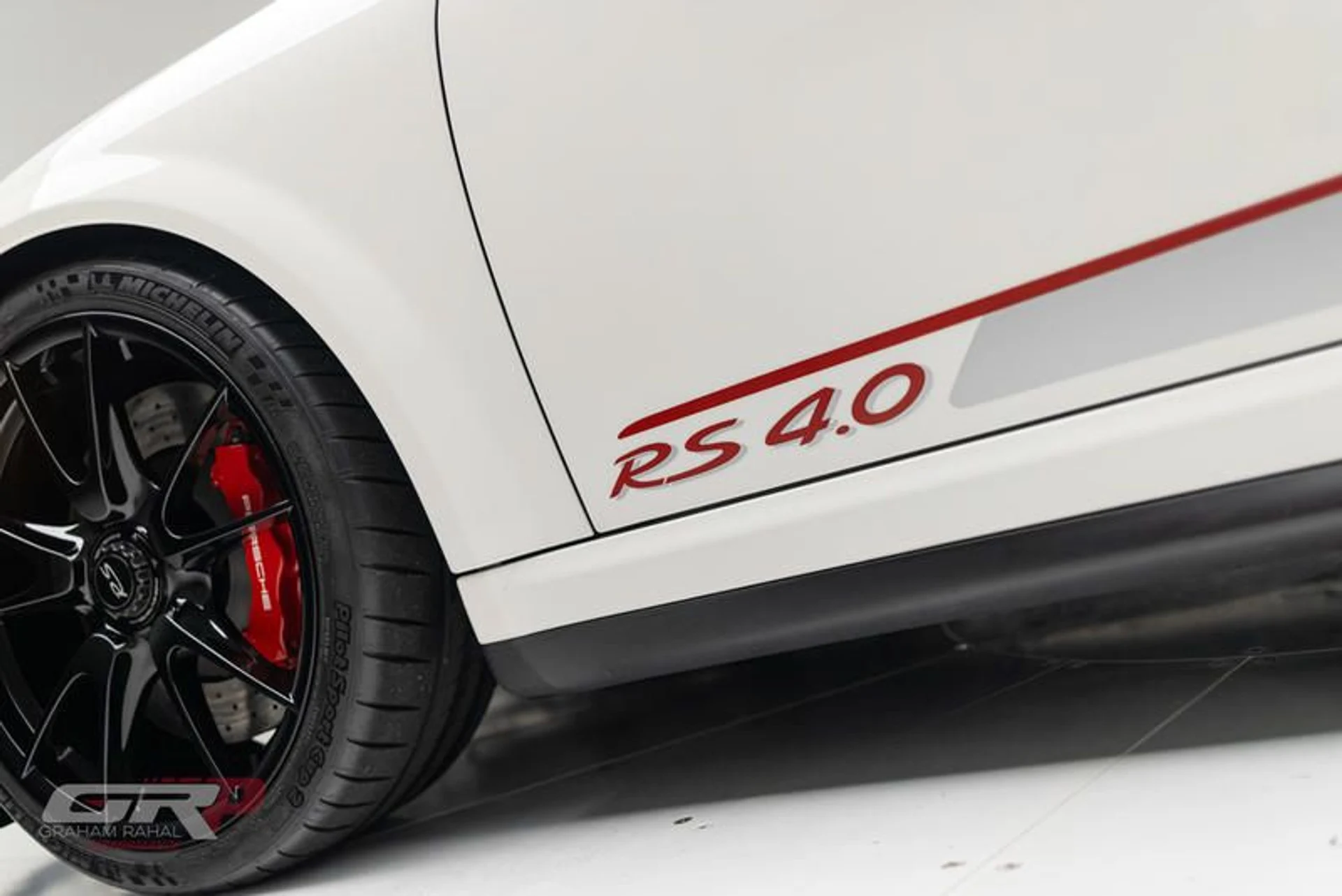 mph050_2028658254_0_EDA_7_D91_BBC_3_49_CF_901_B_F99_B1_CE_5_AFB_4_f46f048a38