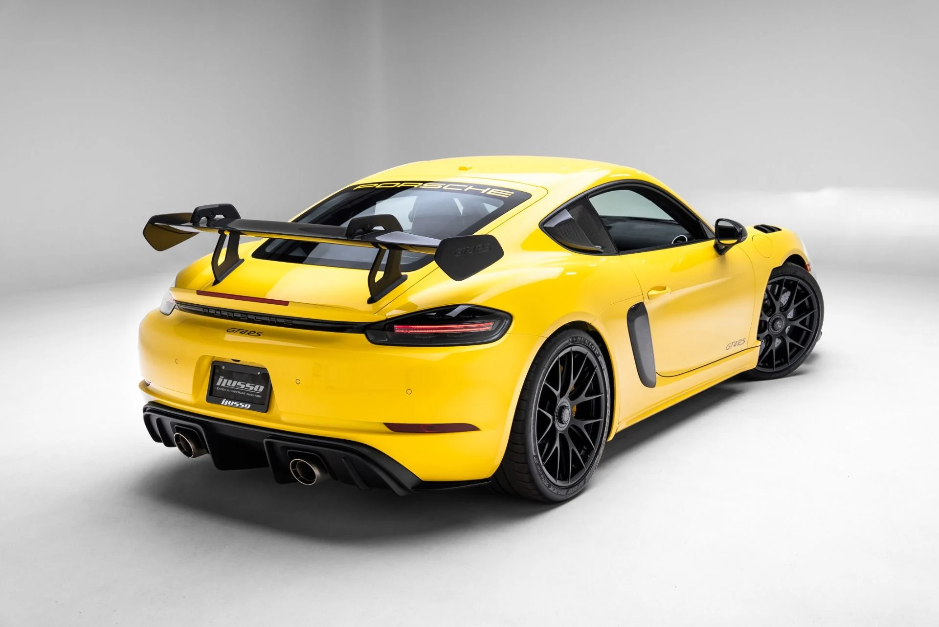 mph050_2032725665_Used_2024_Porsche_718_Cayman_GT_4_RS_1775511445_5ef9f0a161