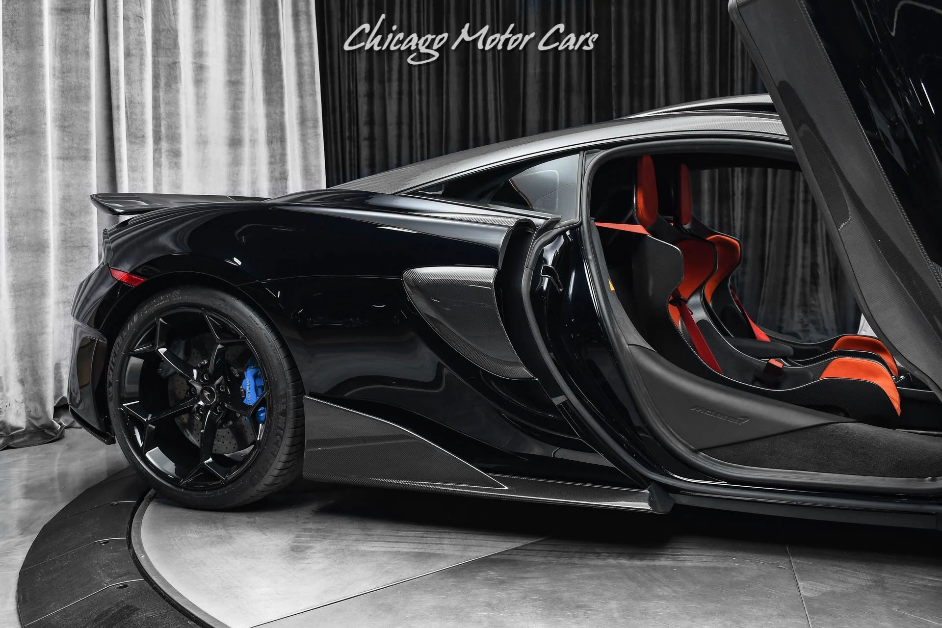 mph050_2039500891_7598_p51_l_e27f89bacd