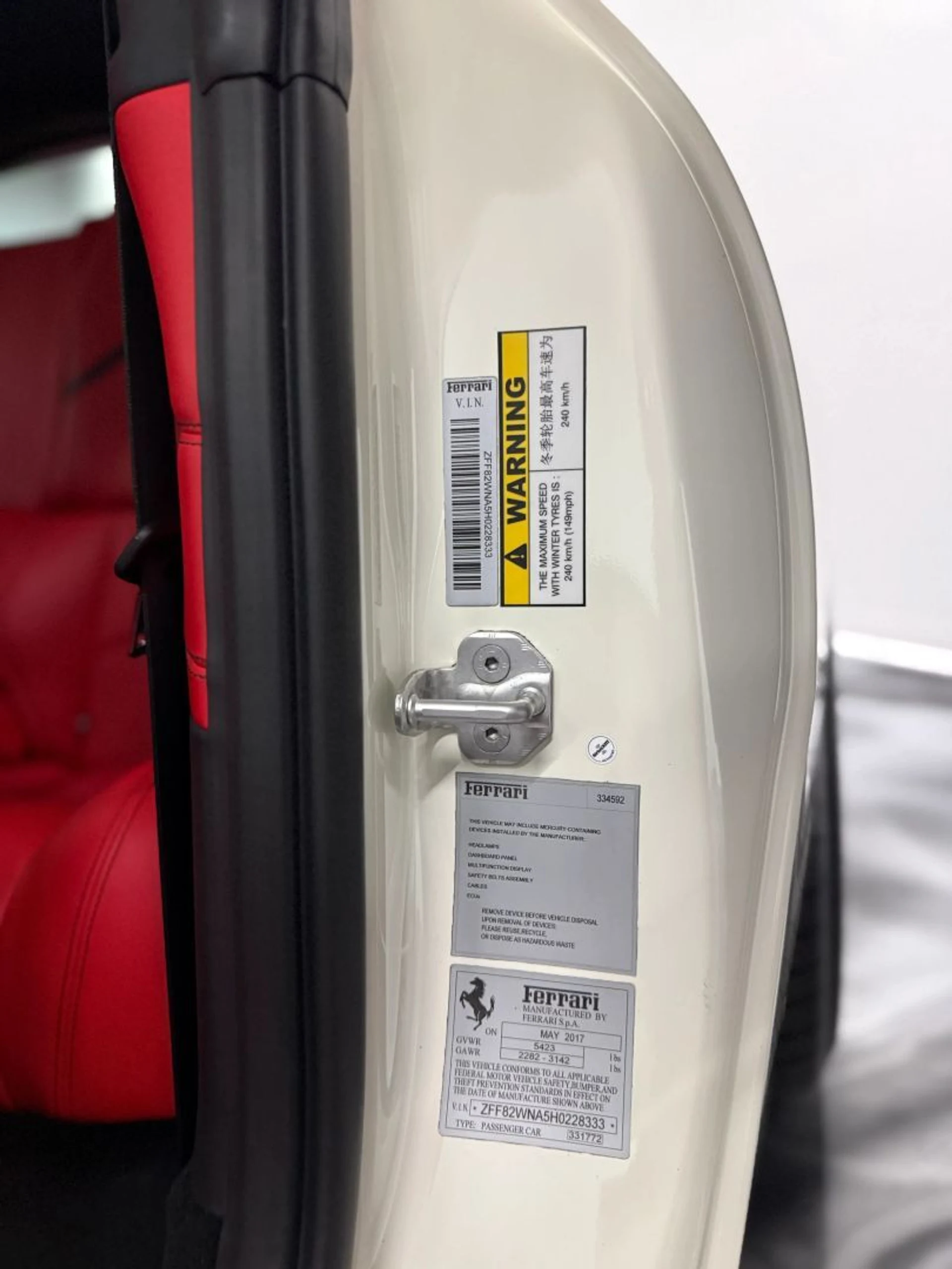 mph050_206667532_202510_d8016e2747d84c19b50d47846741eab9_44404f20ae