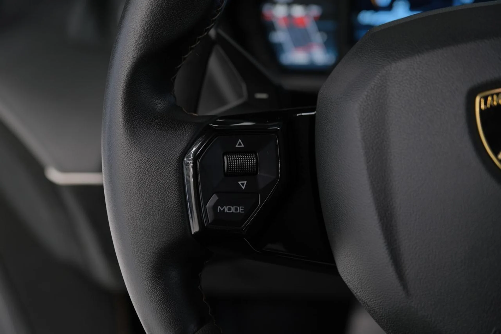 mph050_2075834346_a3a92f68ad1d8ea20ea0fbb7e354d3b5_6910457578