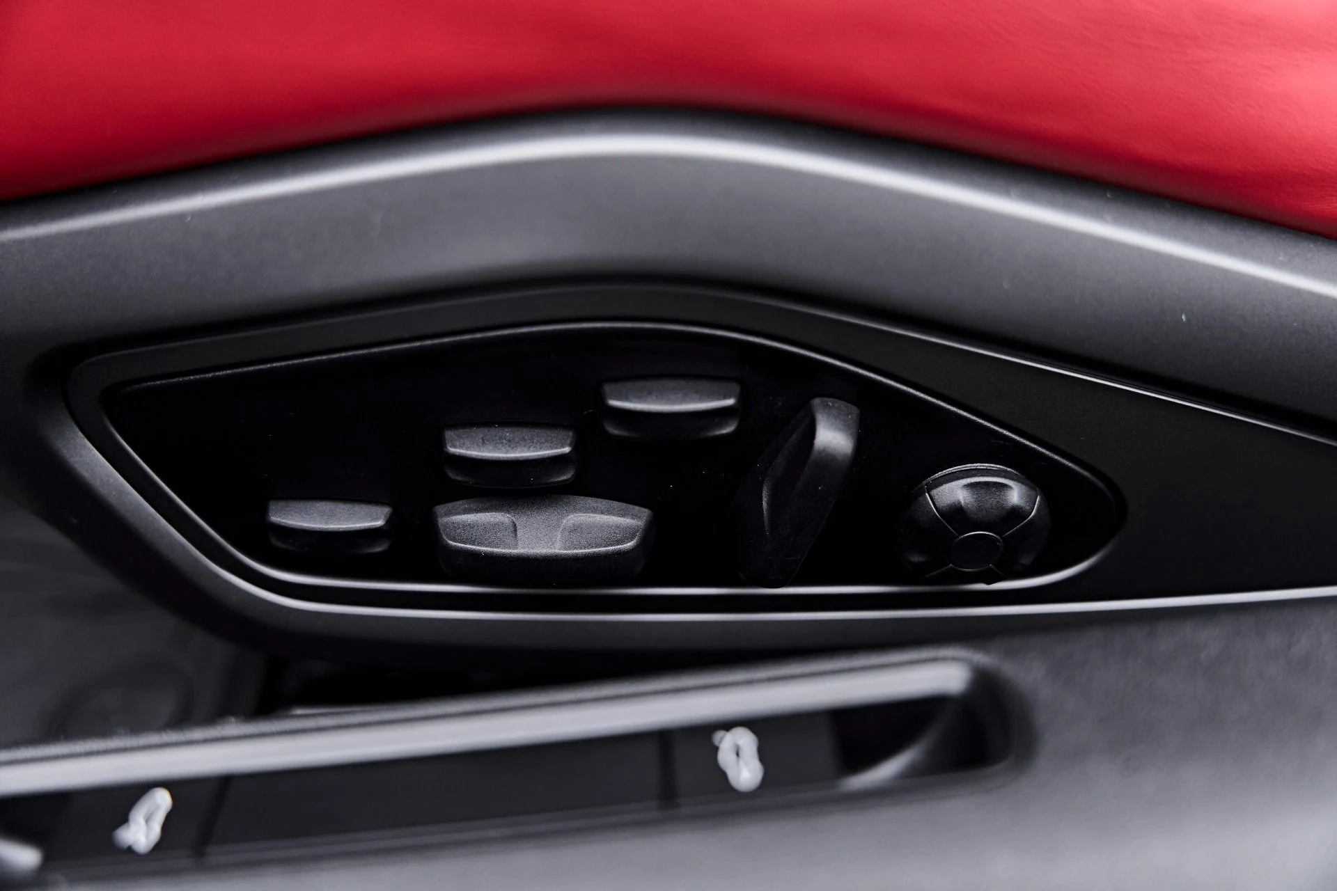 mph050_208277455_Used_2022_Porsche_911_Turbo_S_1790299775_e7e36c1d6b