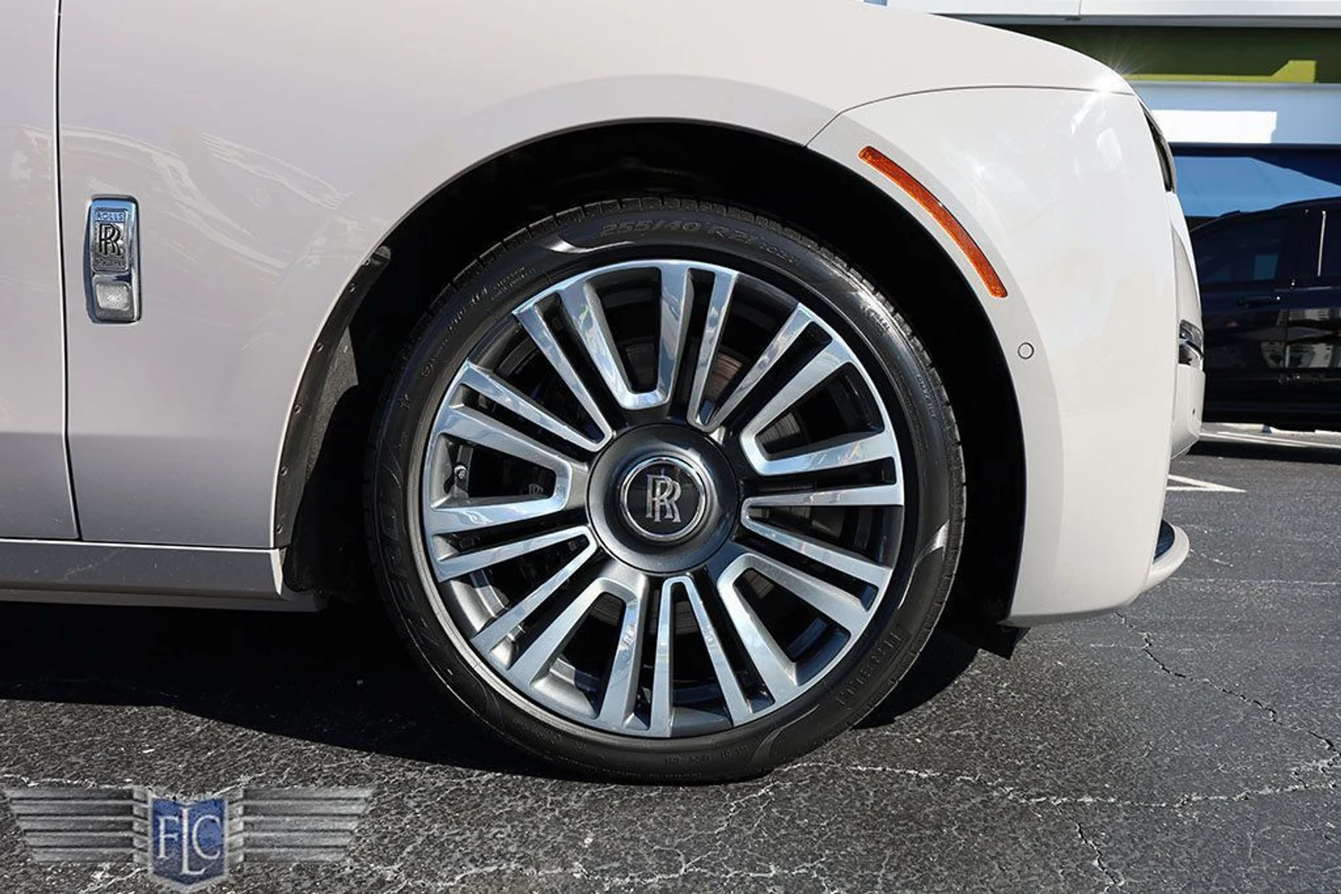 mph050_2092328475_used_2021_rolls_royce_ghost_sedan_6305_22950385_51_1024_5439d79b5f