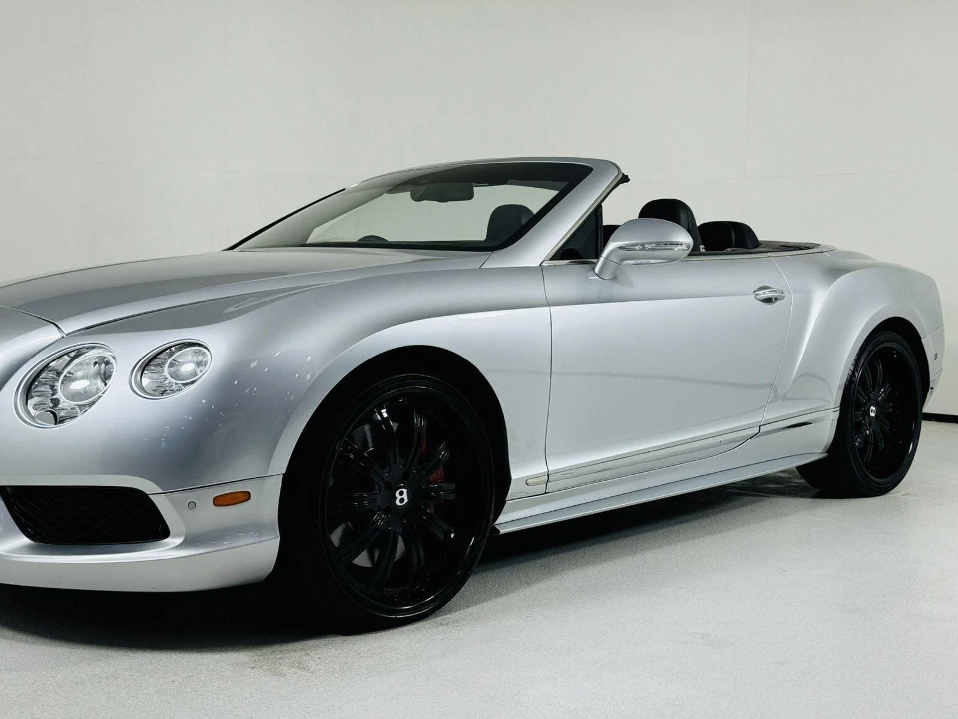 mph050_2138008159_797b09c018697bbae96a1827f7f668f0_2efd67c910