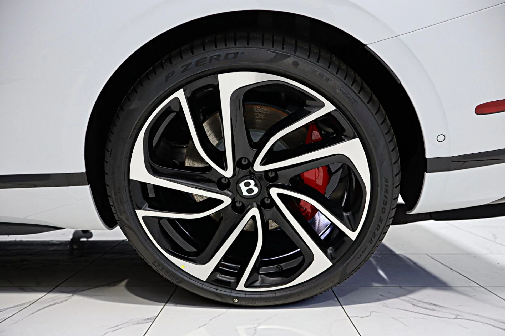 mph050_2151694831_New_2026_Bentley_Continental_GTC_S_40fa8d9d12