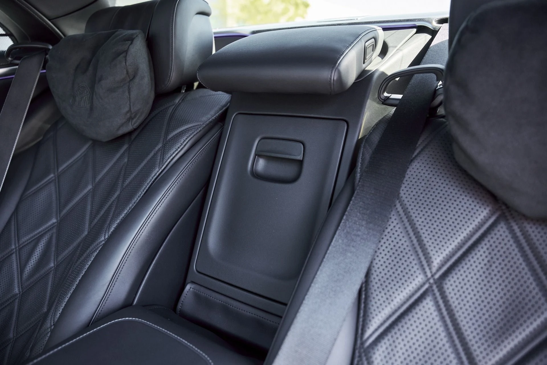 mph050_2165687159_Used_2021_Mercedes_Benz_S_Class_Maybach_S_580_1773278735_b29ca8e623