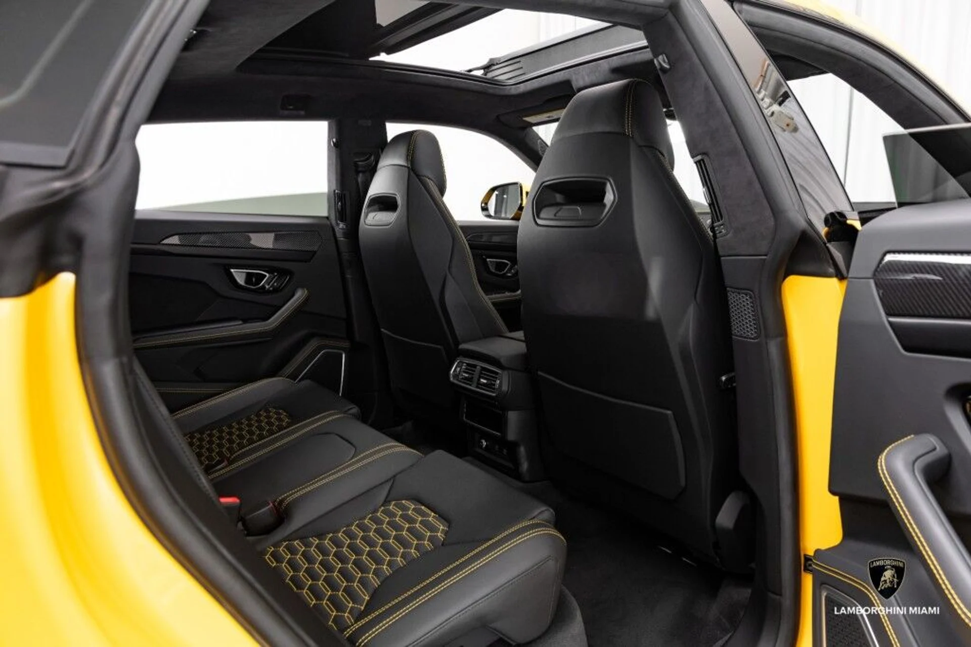 mph050_2181397787_0ee5e4146a1b9471ce13535ca464c781_26c4de49ce