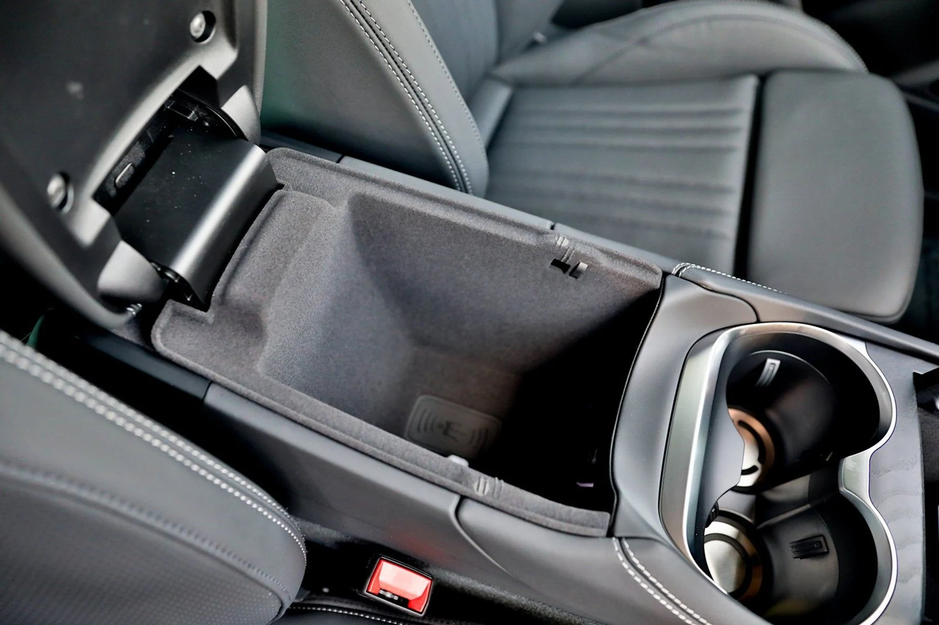 mph050_2224921393_59c1e8cdbb3645fbab66f6f9e3b0ff2d_d5a48e9795