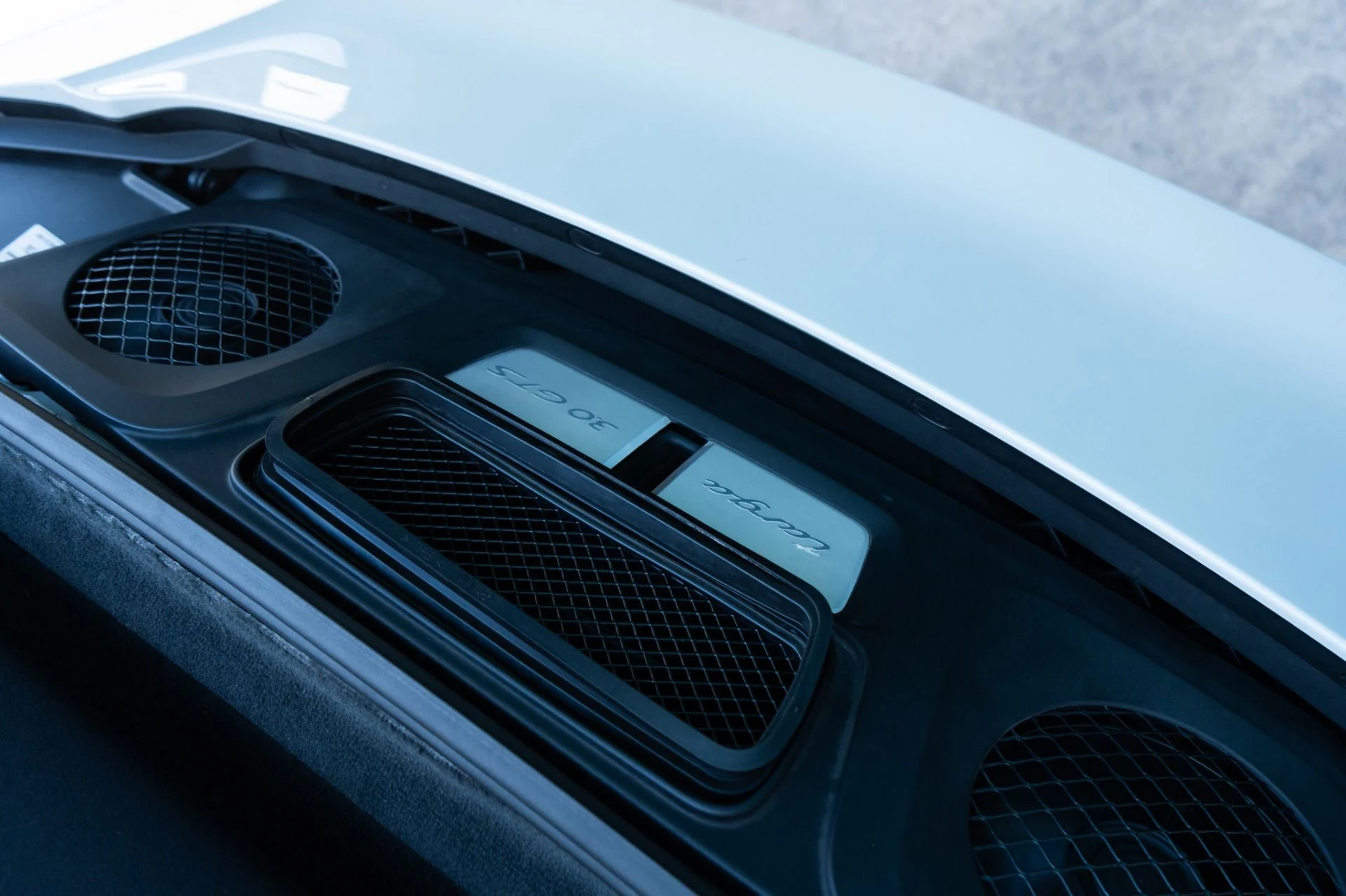 mph050_2288172298_Used_2018_Porsche_911_Targa_4_GTS_1791238615_866d65e45d