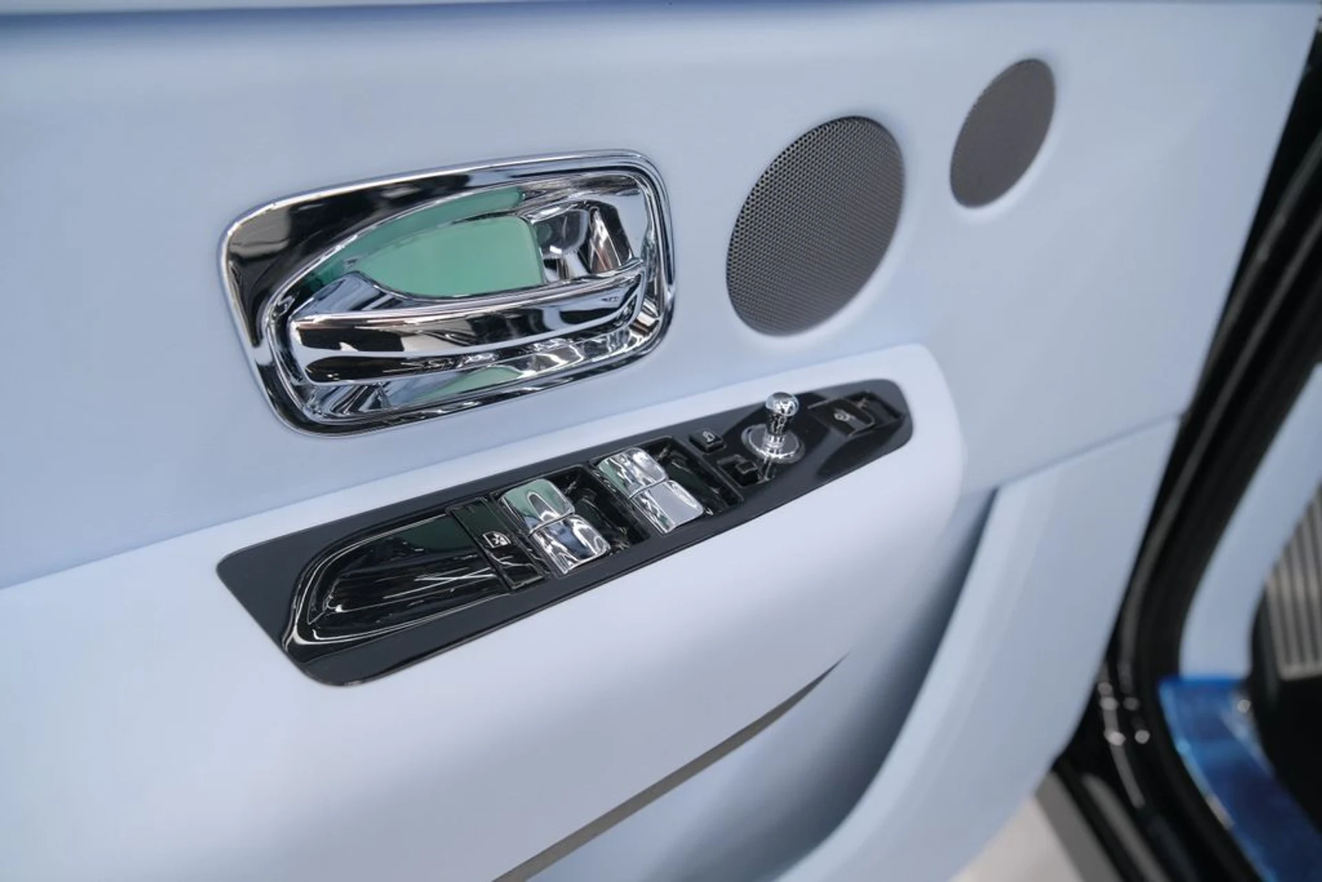 mph050_2291190283_a24b11d3f08270692535298315cb40c3_6ac6dea900