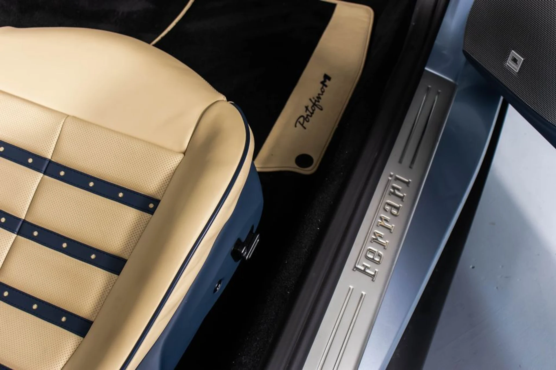 mph050_2308013474_aba6390638e8942a8cf06c3cd95fcf61x_d8f8644ef3