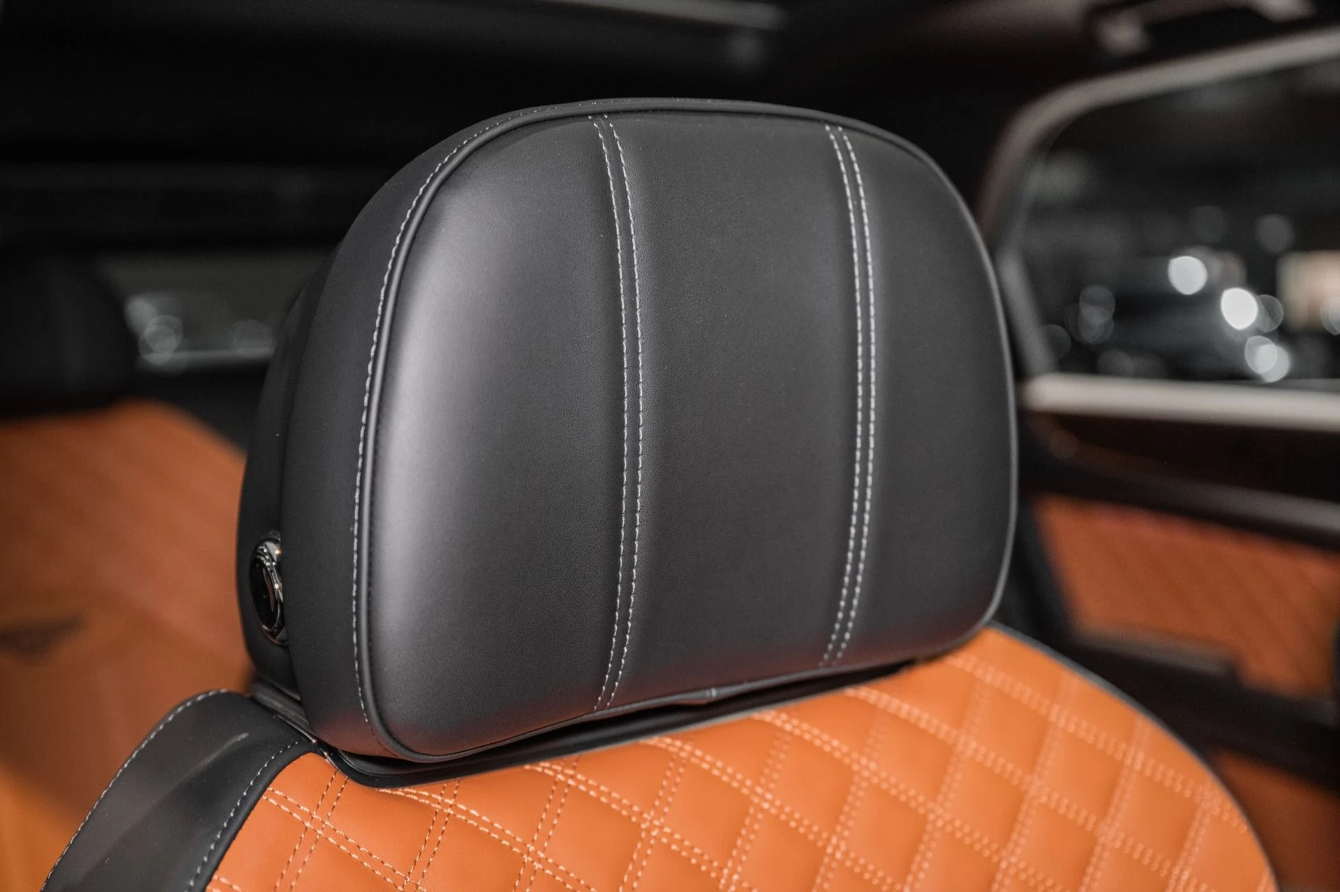 mph050_2310385754_Used_2022_Bentley_Bentayga_V8_1773164215_dd5e0c717b