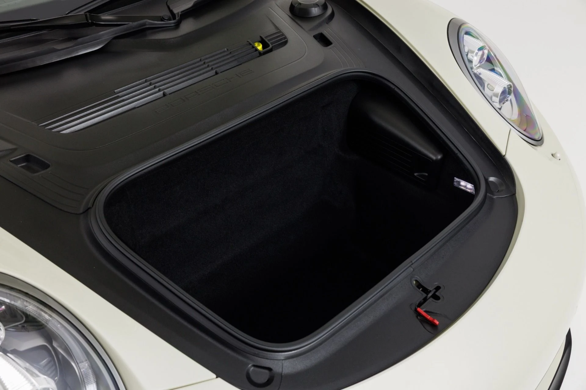 mph050_2337027798_Used_2014_Porsche_911_Carrera_S_1781907468_472f7af7da