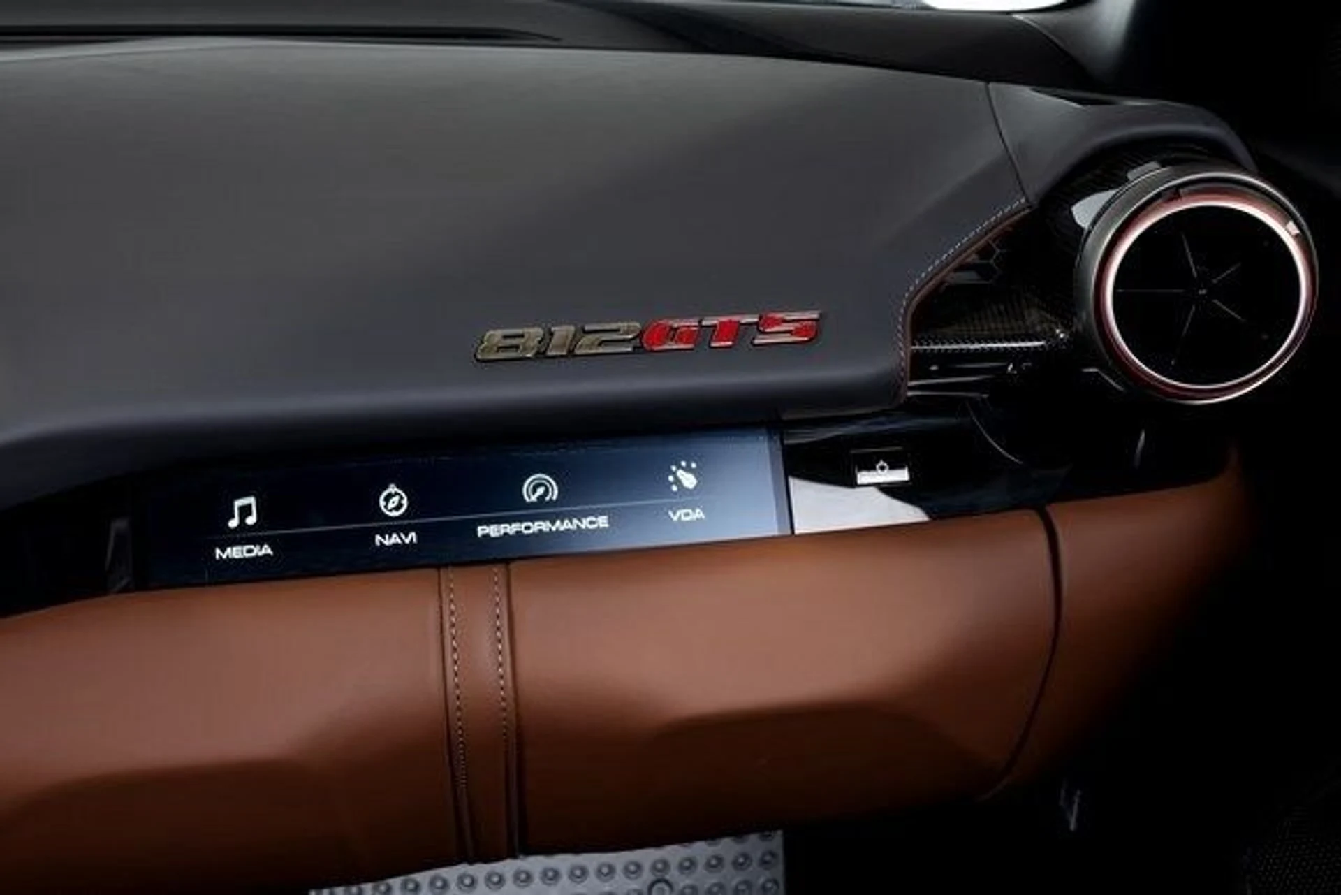 mph050_2349238433_eff2e96779a01a596a72822dafec40e3x_901eda0bab