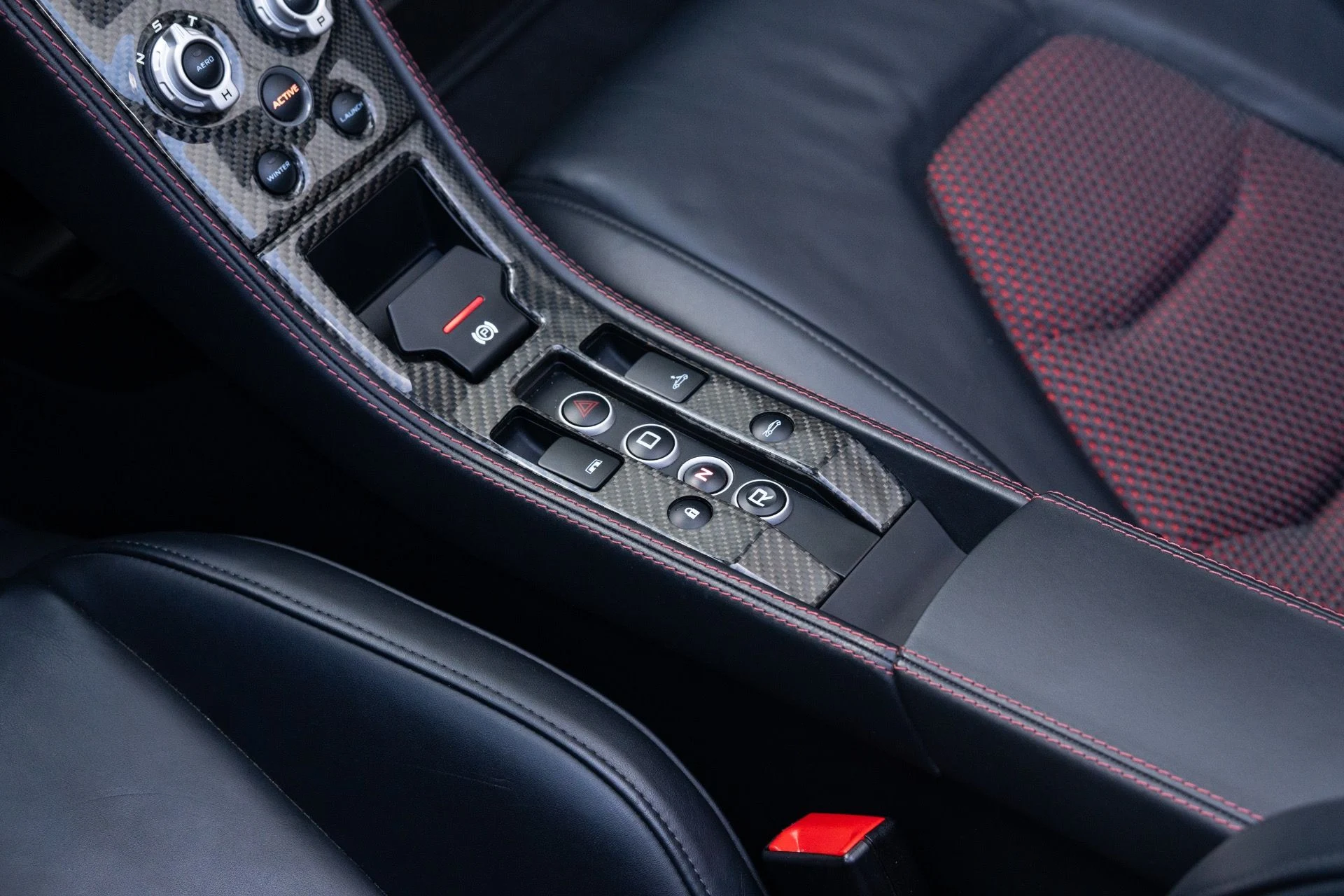 mph050_2360028355_Used_2013_Mc_Laren_MP_4_12_C_Spider_1779391397_da12a0a0ba