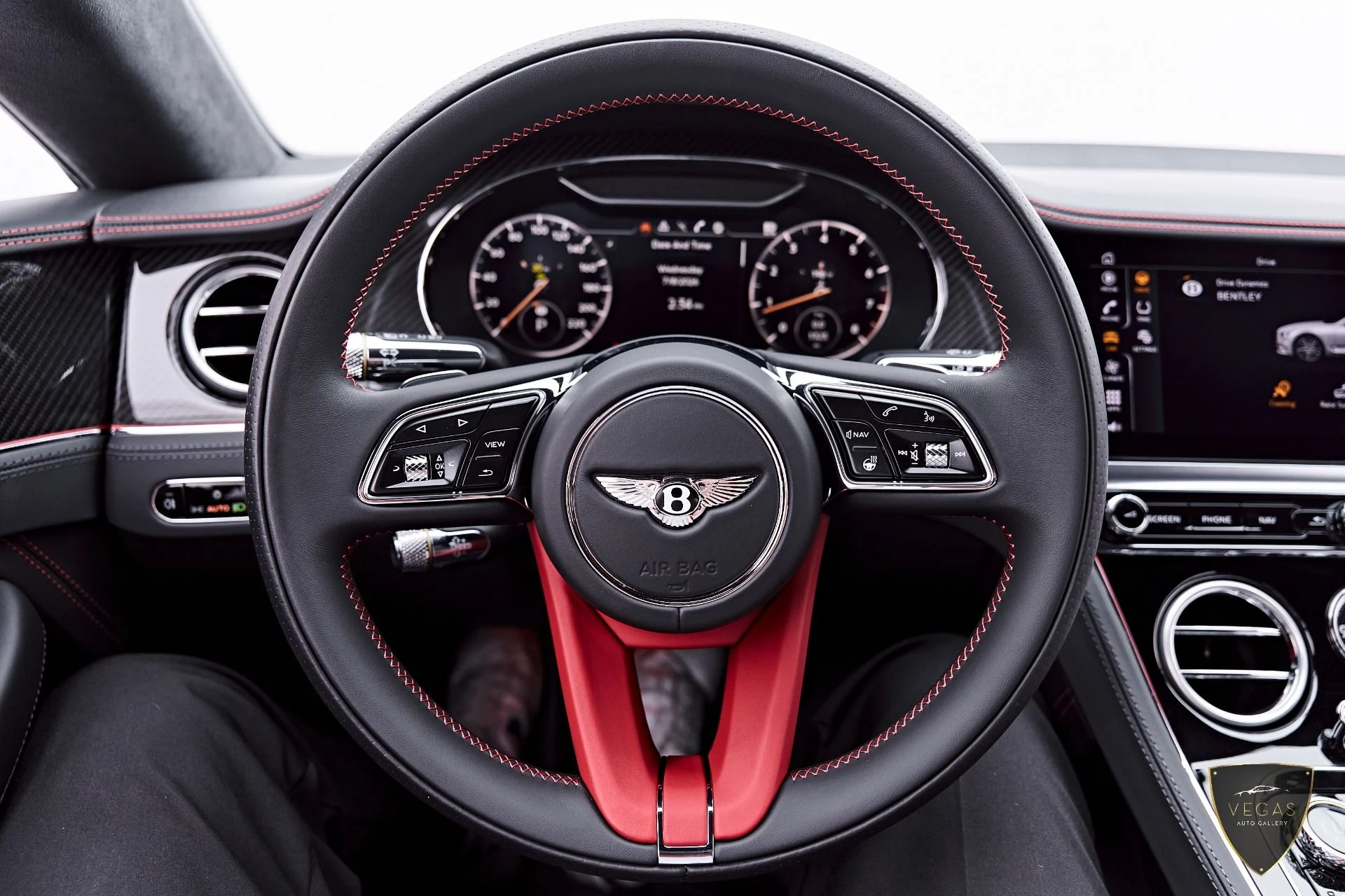 mph050_2388809383_Used_2024_Bentley_Continental_GT_V8_1783621702_5c66b3c54b