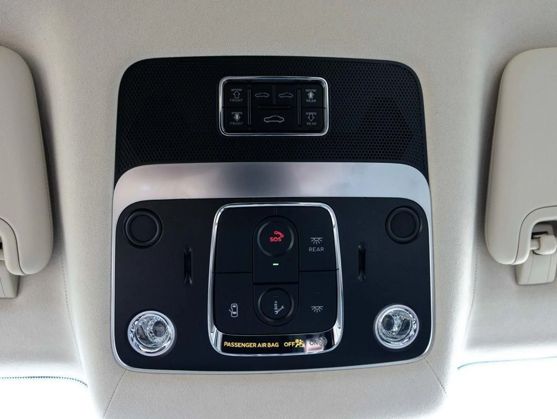 mph050_2393941765_515382885_69f36047087c98a25cbbb476_086ca6b87c