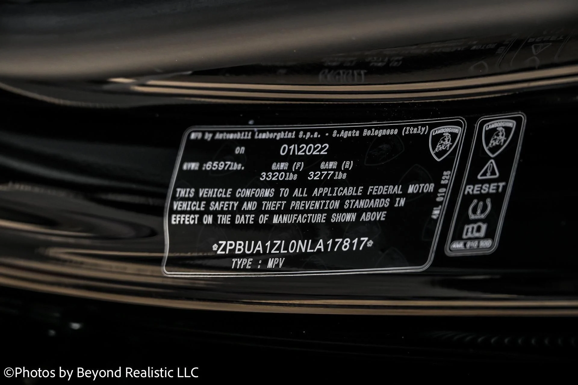 mph050_2397331936_Used_2022_Lamborghini_Urus_1754726516_758b8d9575