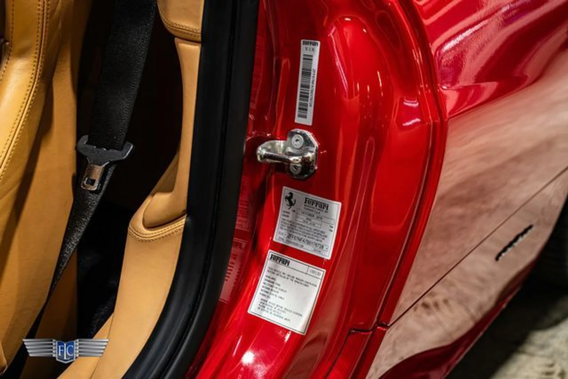 mph050_2397517163_used_2011_ferrari_458_italia_2drcoupe_9689_23088468_55_640_50c12c9292