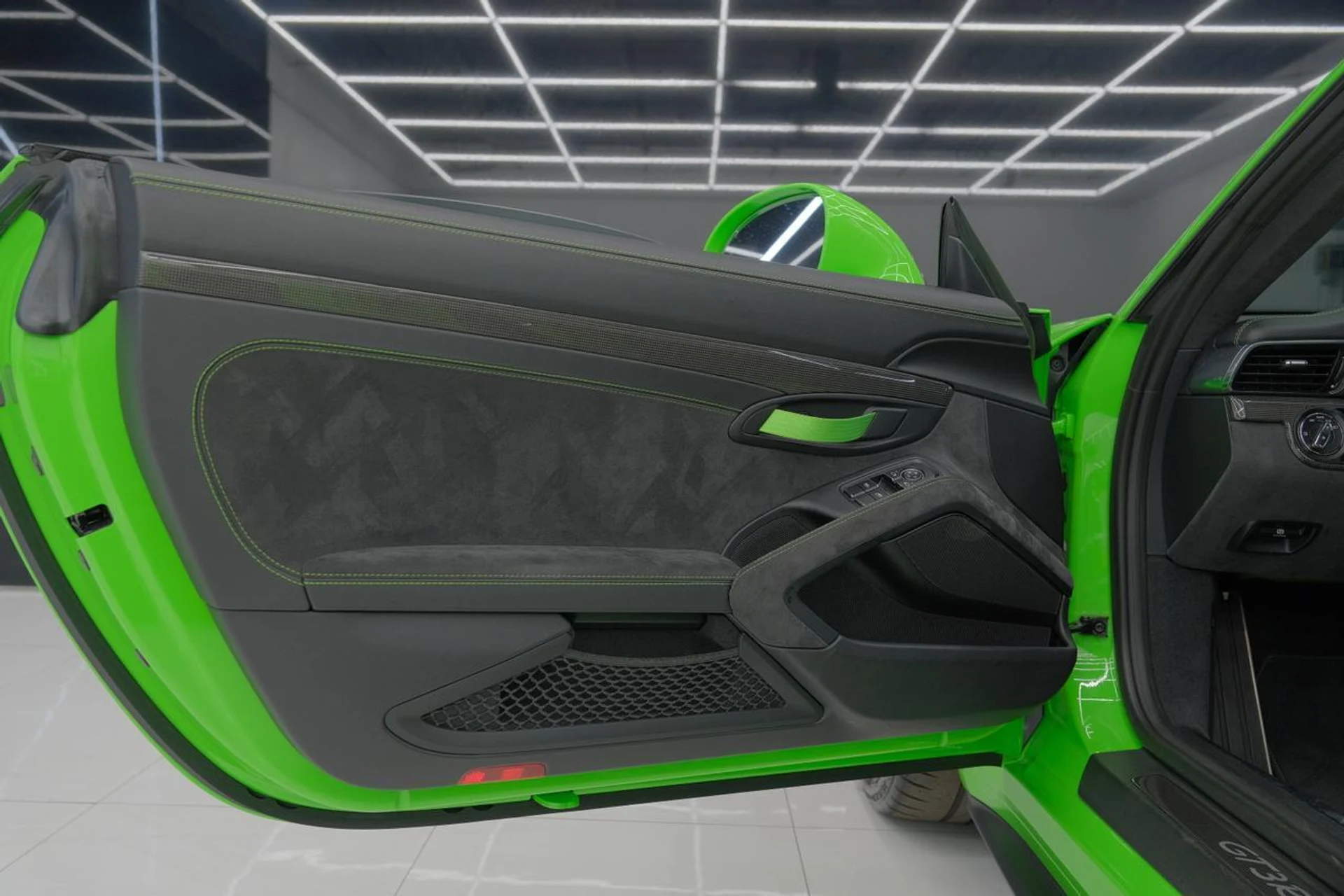 mph050_2459284368_4b6c0323aff52febfbd7a8b9ed0aec99_cd35366c75