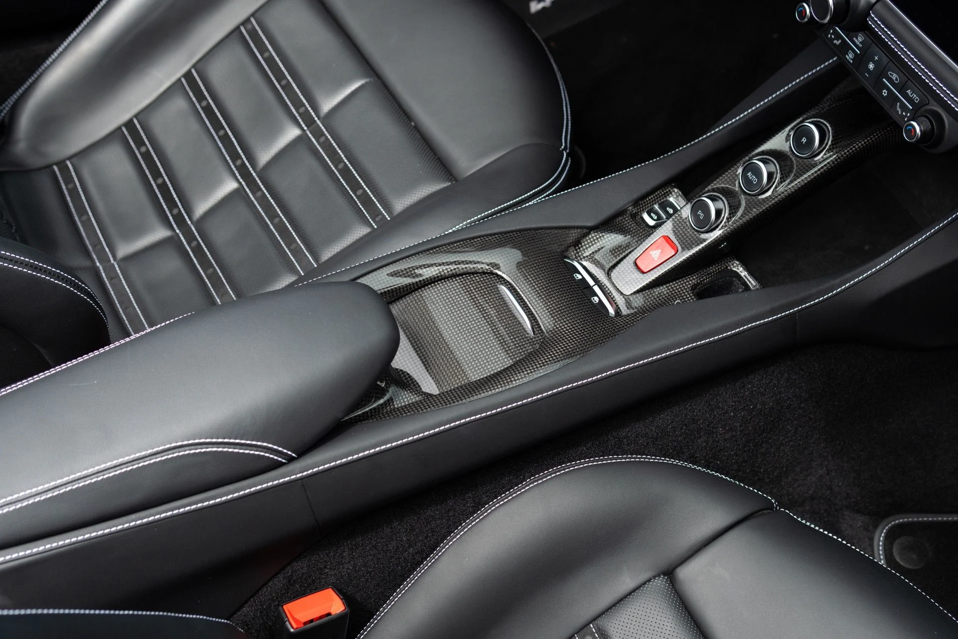 mph050_2465562651_Used_2023_Ferrari_Portofino_M_1775657761_06280260ca