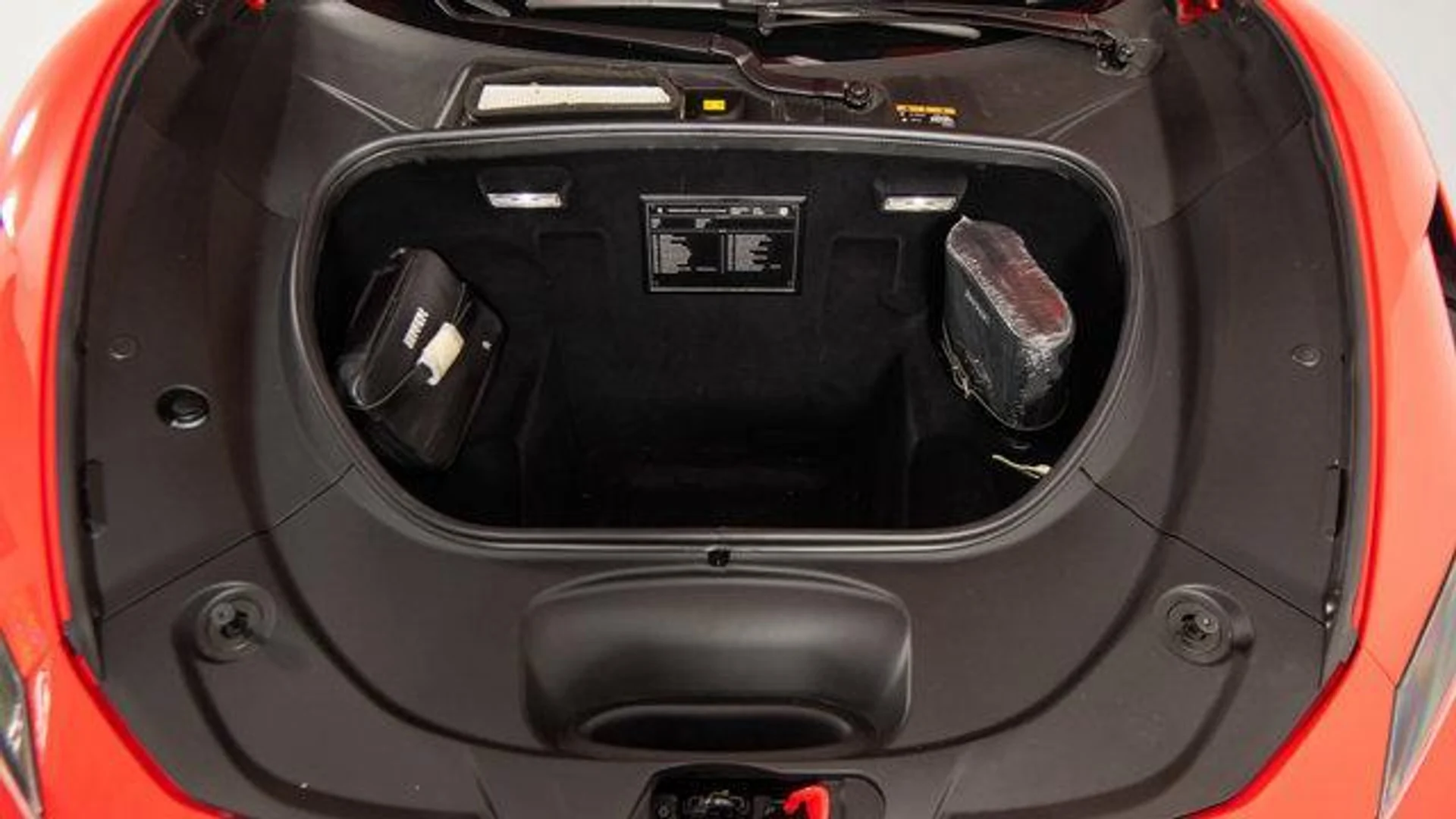 mph050_247969660_mp_SWT_9_TDQZ_4vd_Gi4xq_Bhy_S_Oc44_Y_a94669eb9d