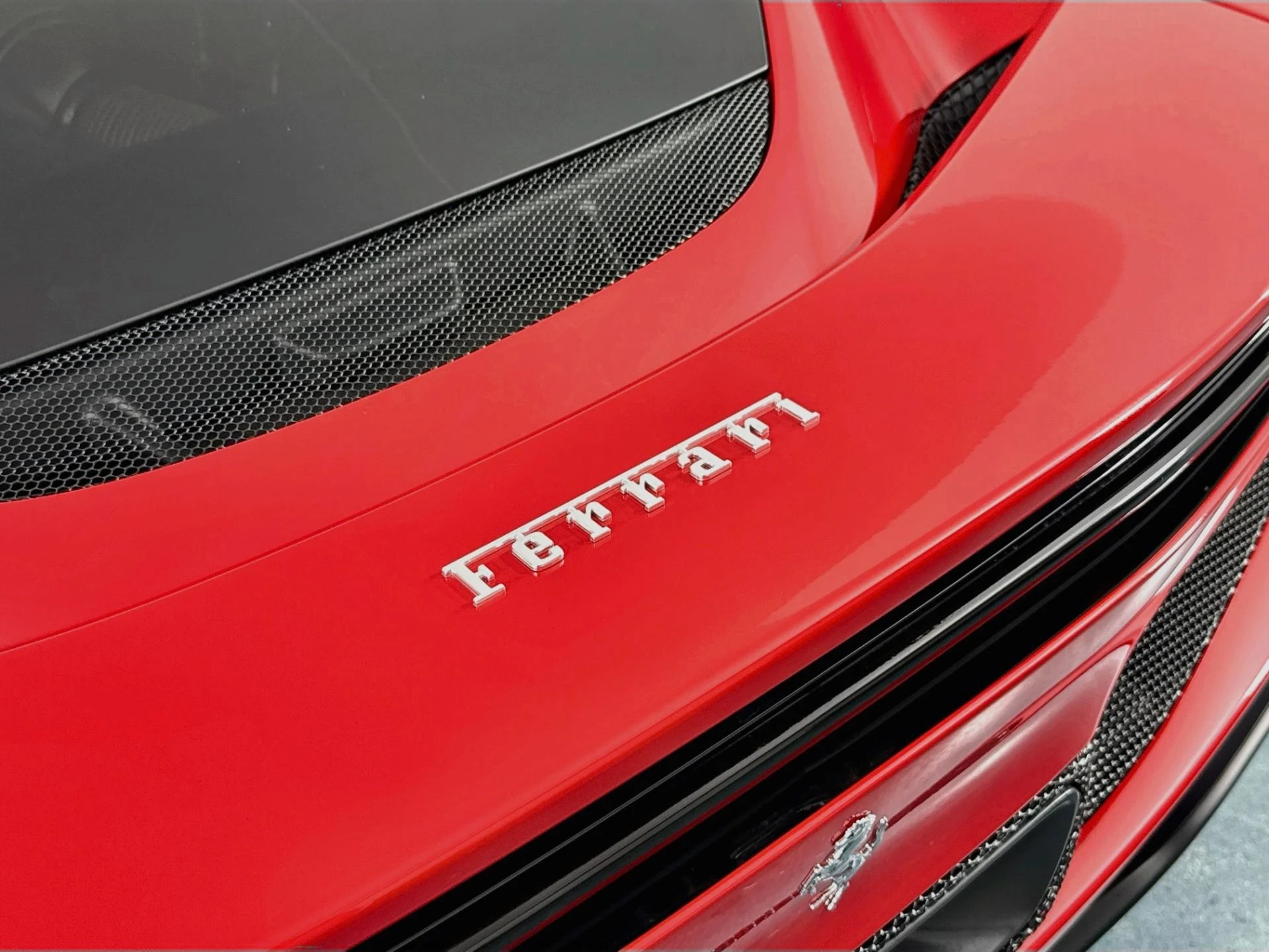 mph050_248756559_Used_2024_Ferrari_296_GTS_1791318683_1c229e2c02