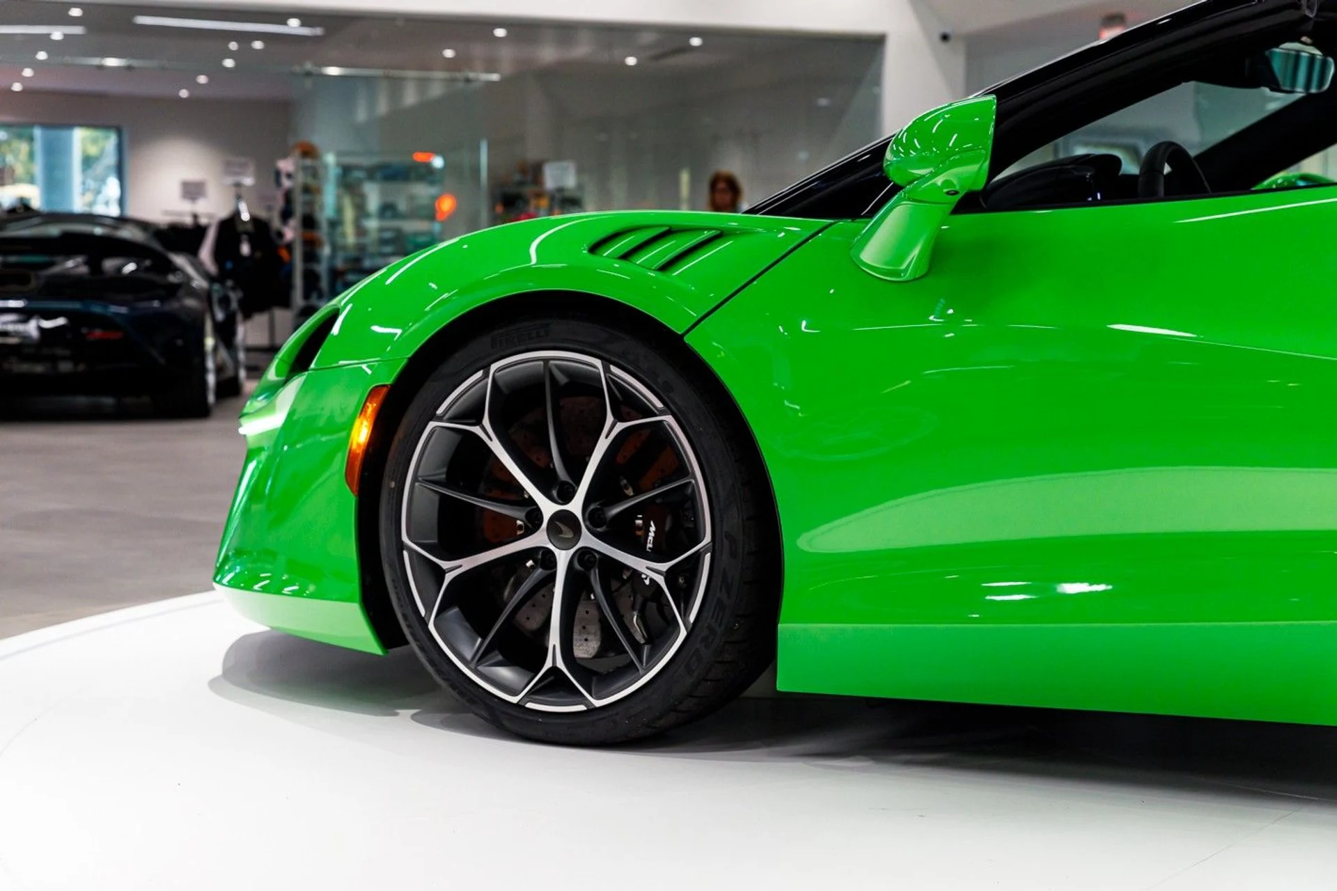 mph050_2497353293_647_p51_l_19492ebcce