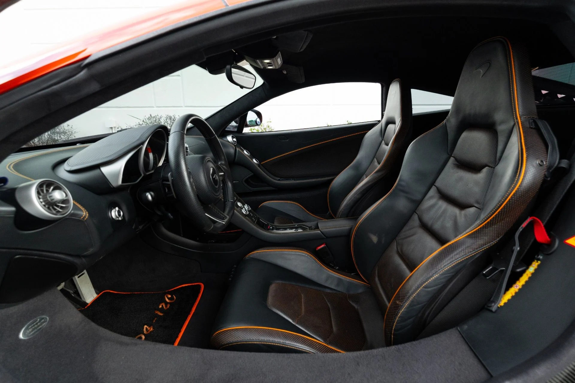 mph050_2502408292_Used_2013_Mc_Laren_MP_4_12_C_1766434250_5c4ad4b9ef