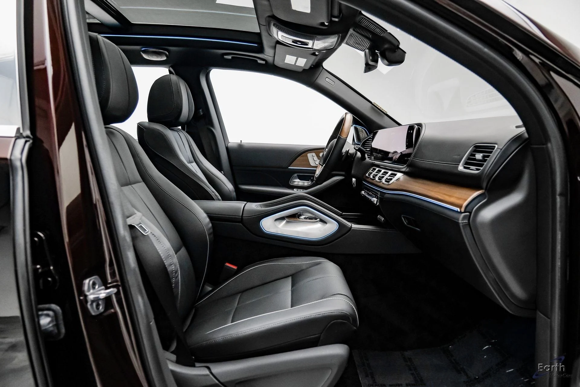 mph050_250511284_c74c0aa57dcc0caf233c6fdcf1a4391bx_9f41270865