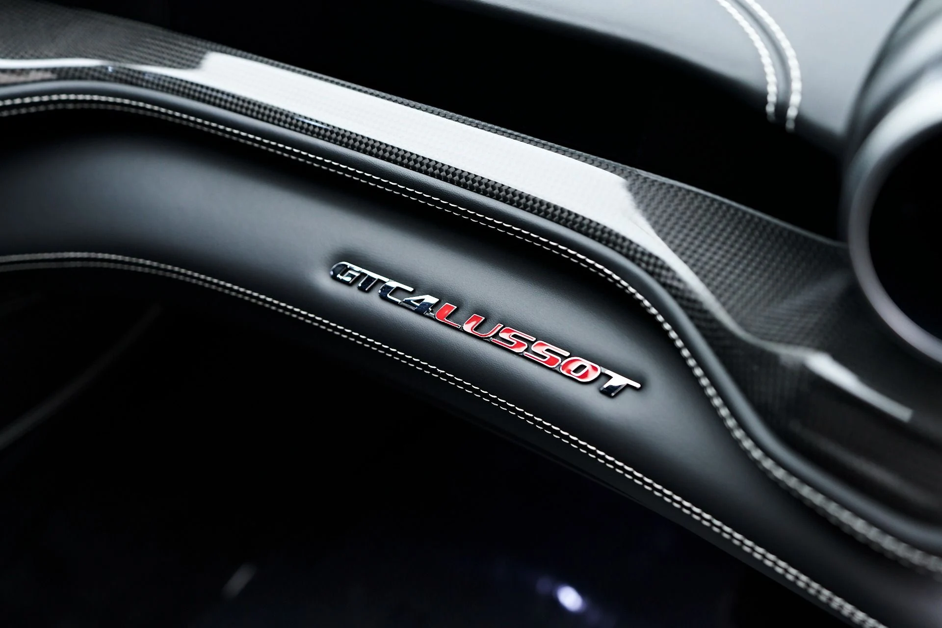 mph050_2510683474_Used_2019_Ferrari_GTC_4_Lusso_T_1758850878_ac0f0810aa
