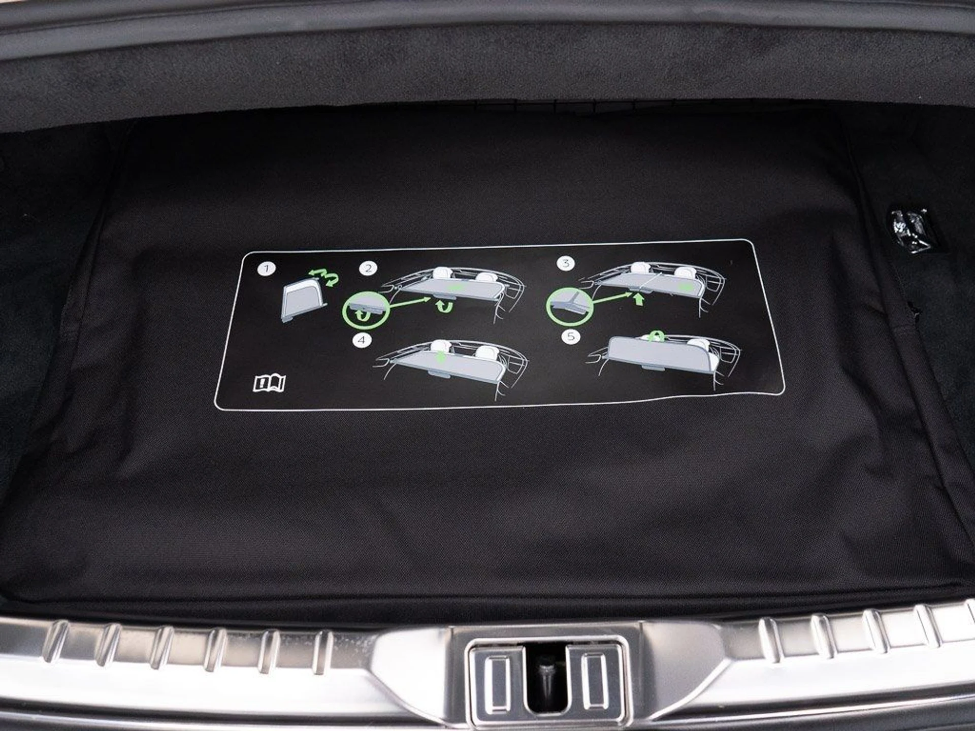 mph050_2529775973_61128a2abd34990d1367db8c51586a26_dfb514556f