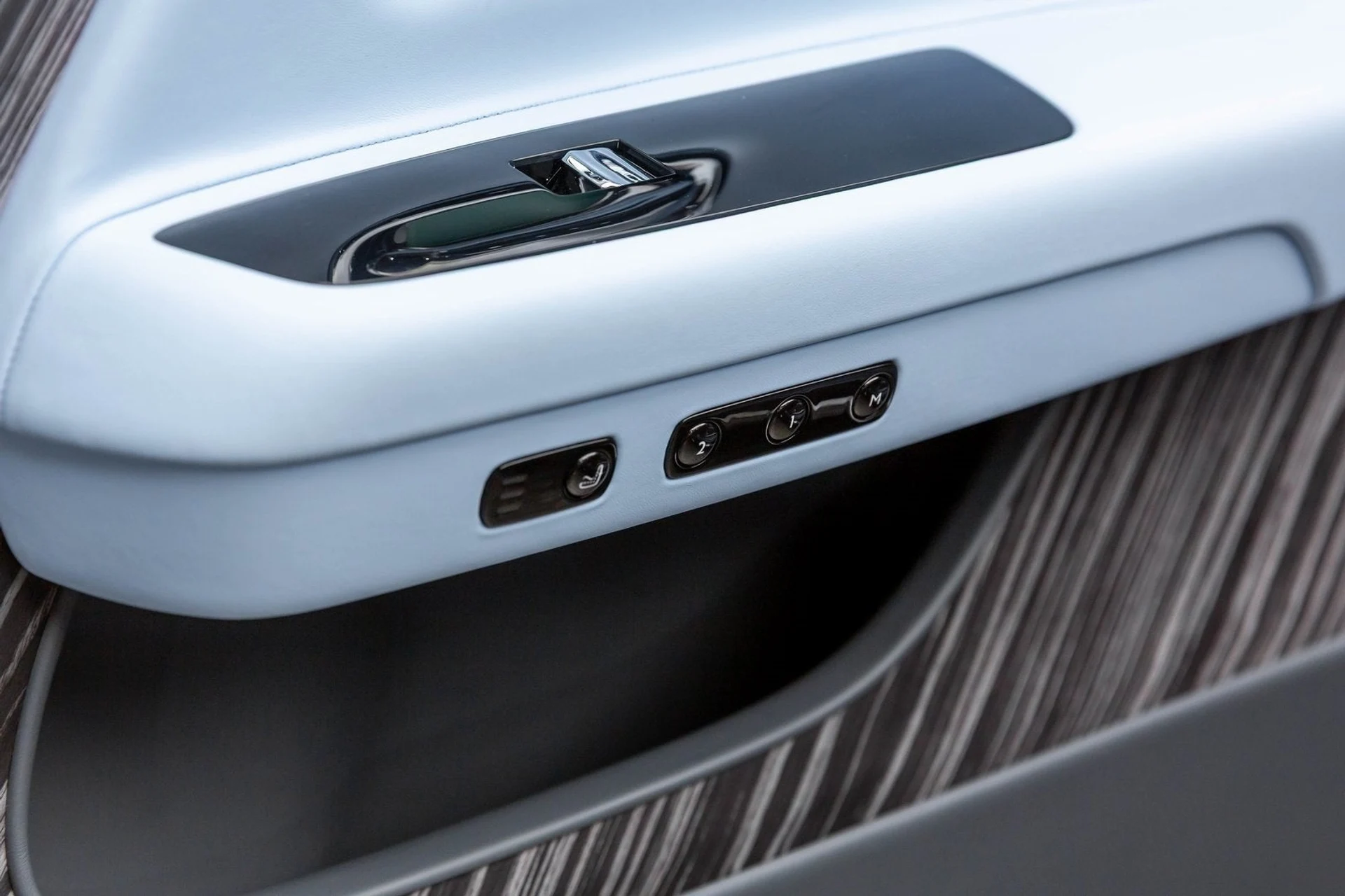 mph050_253559678_51_8fbfa6c13f