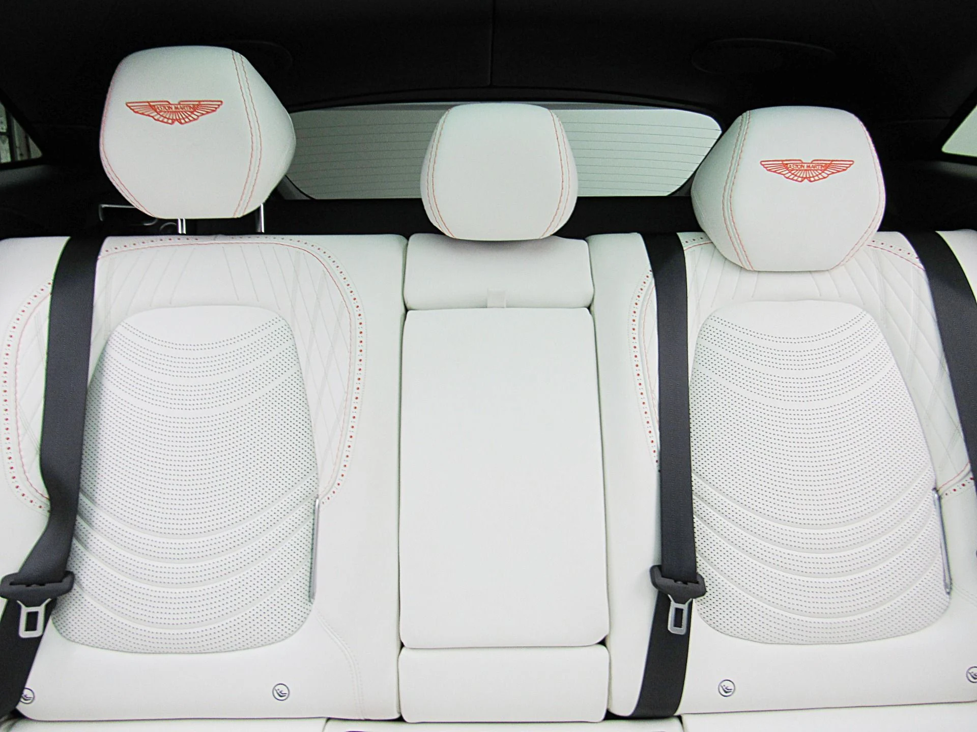 mph050_255385313_Used_2023_Aston_Martin_DBX_707_0ec067dcb1