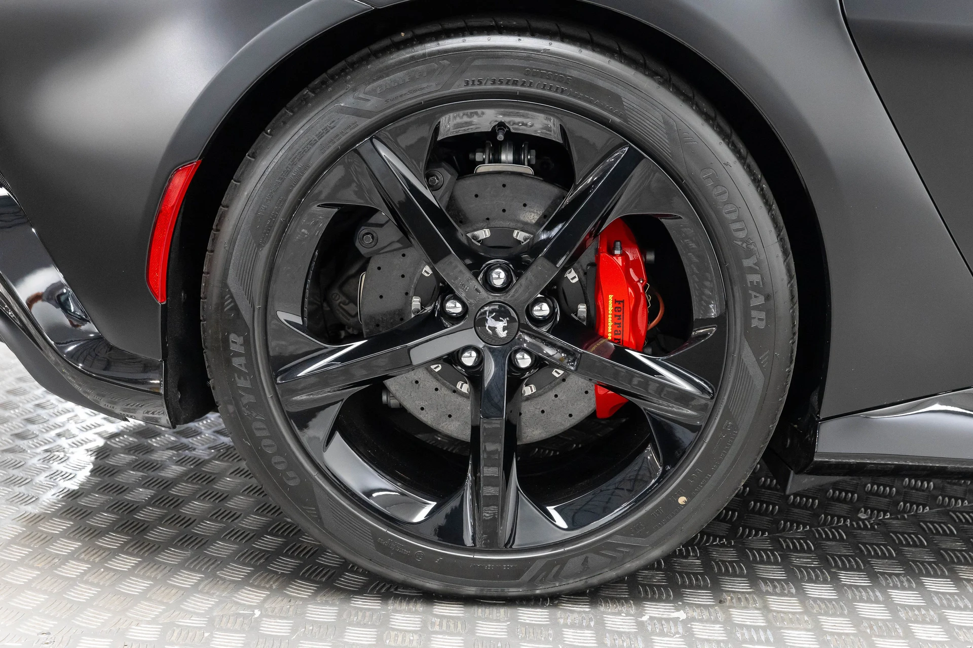 mph050_257163101_d362af7e5efa42ad992e3659d5798beb_2c520f9fe5