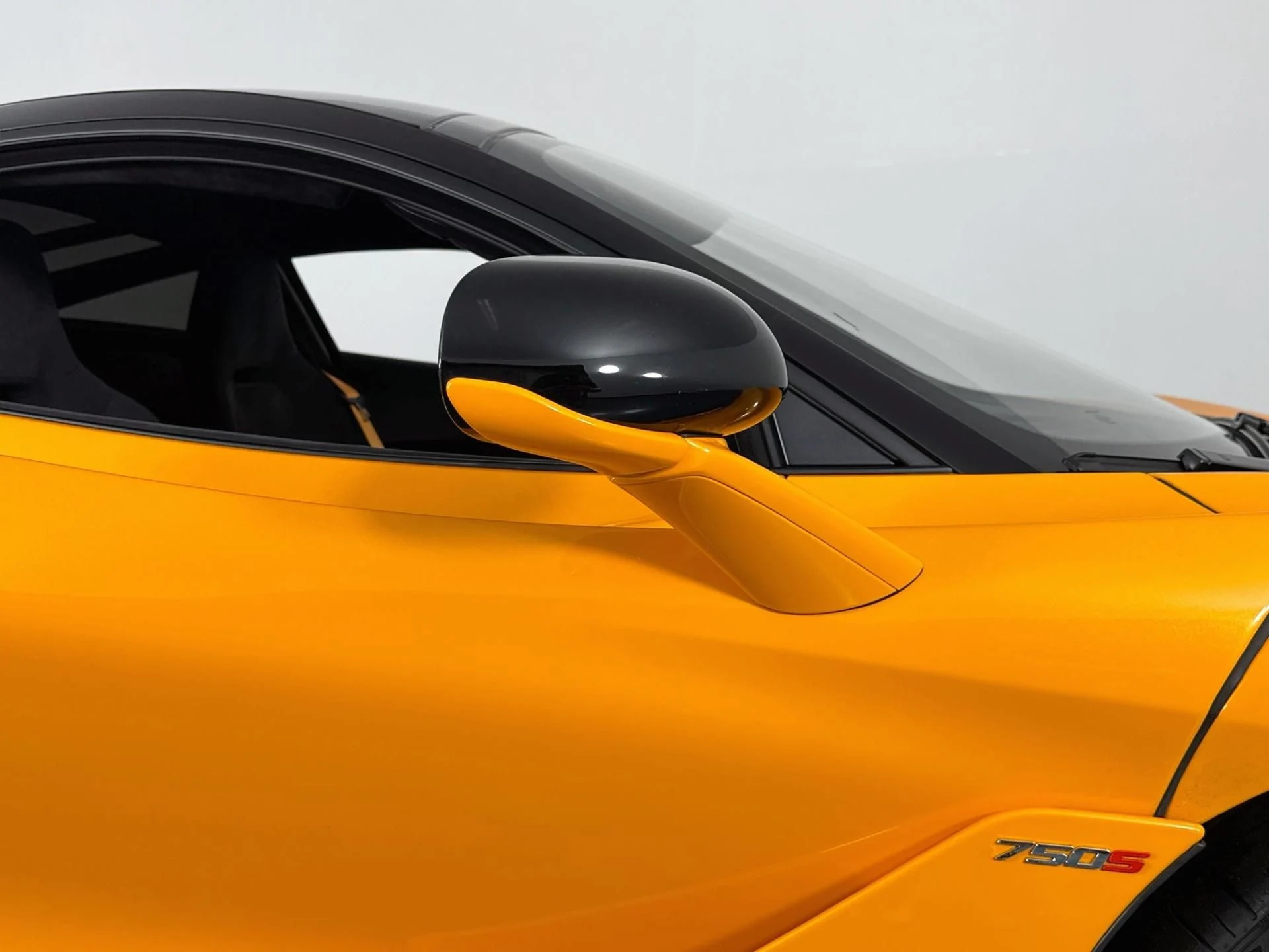 mph050_2593233869_Used_2025_Mc_Laren_750_S_1785879105_7a8b264ac6
