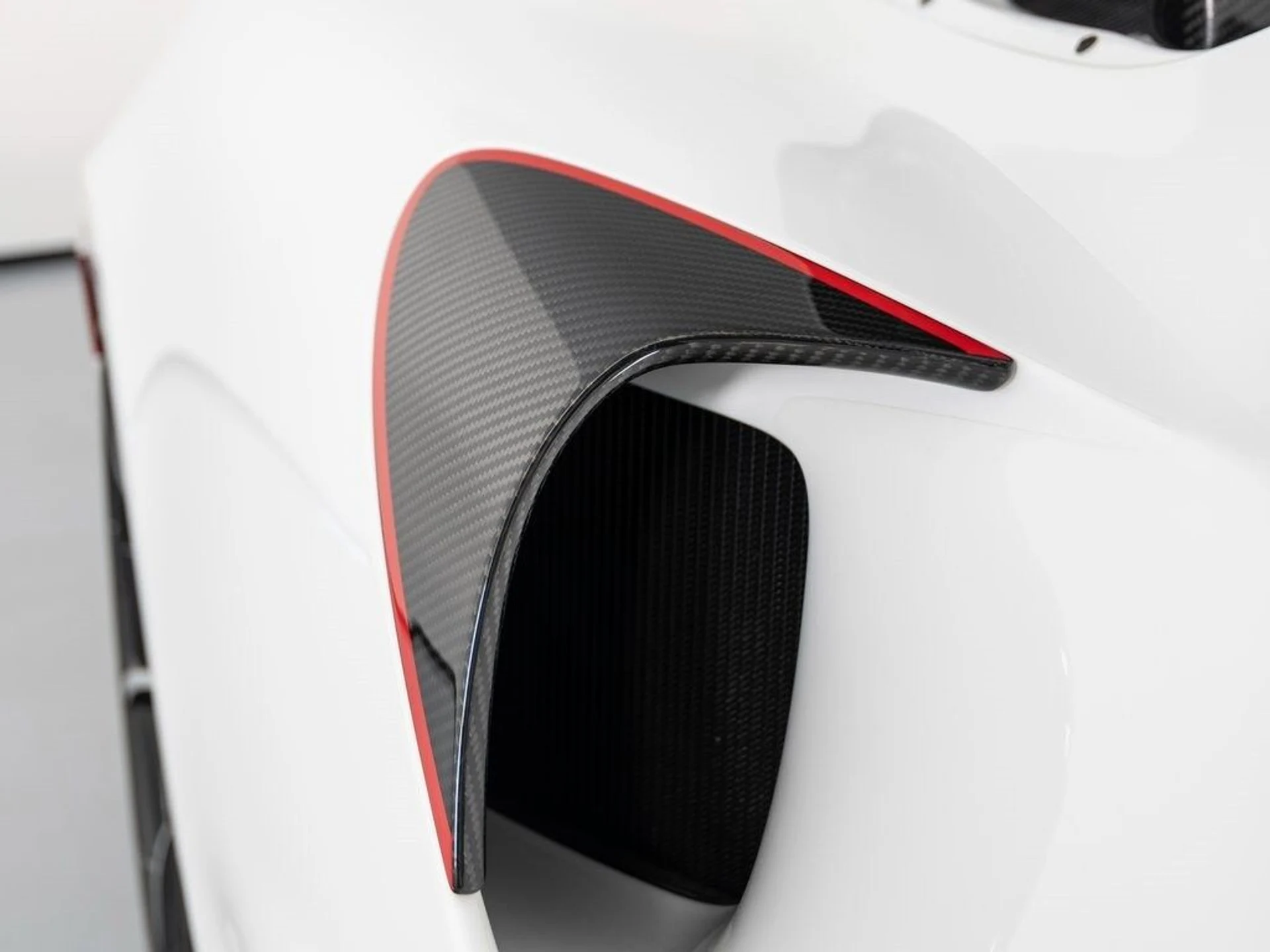 mph050_2607858147_3c8fbc2d9b550e66f547bb8be5af68dcx_2dc9b886fe