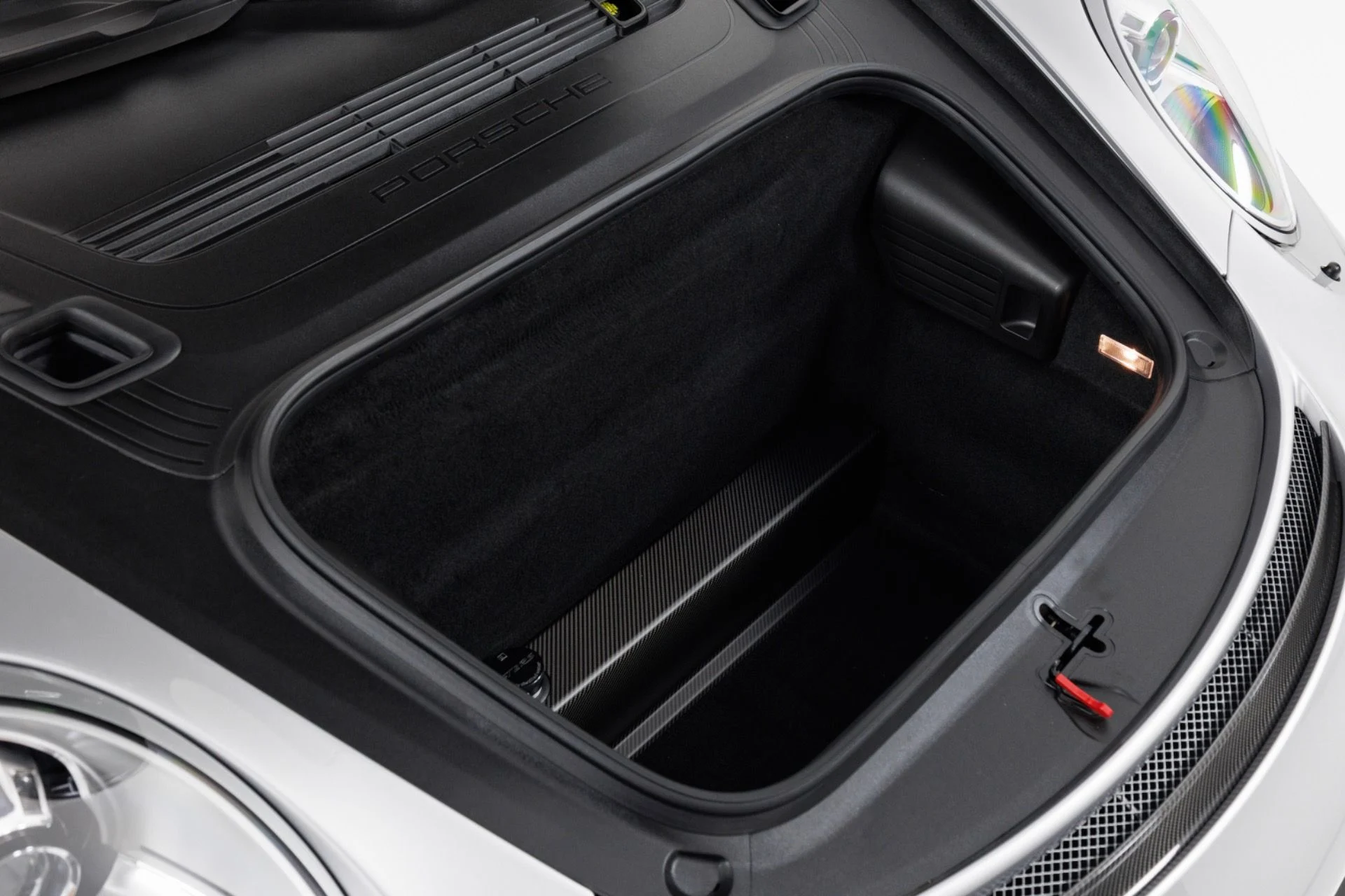 mph050_2616032192_Used_2018_Porsche_911_GT_2_RS_1791916169_5e27d0297c