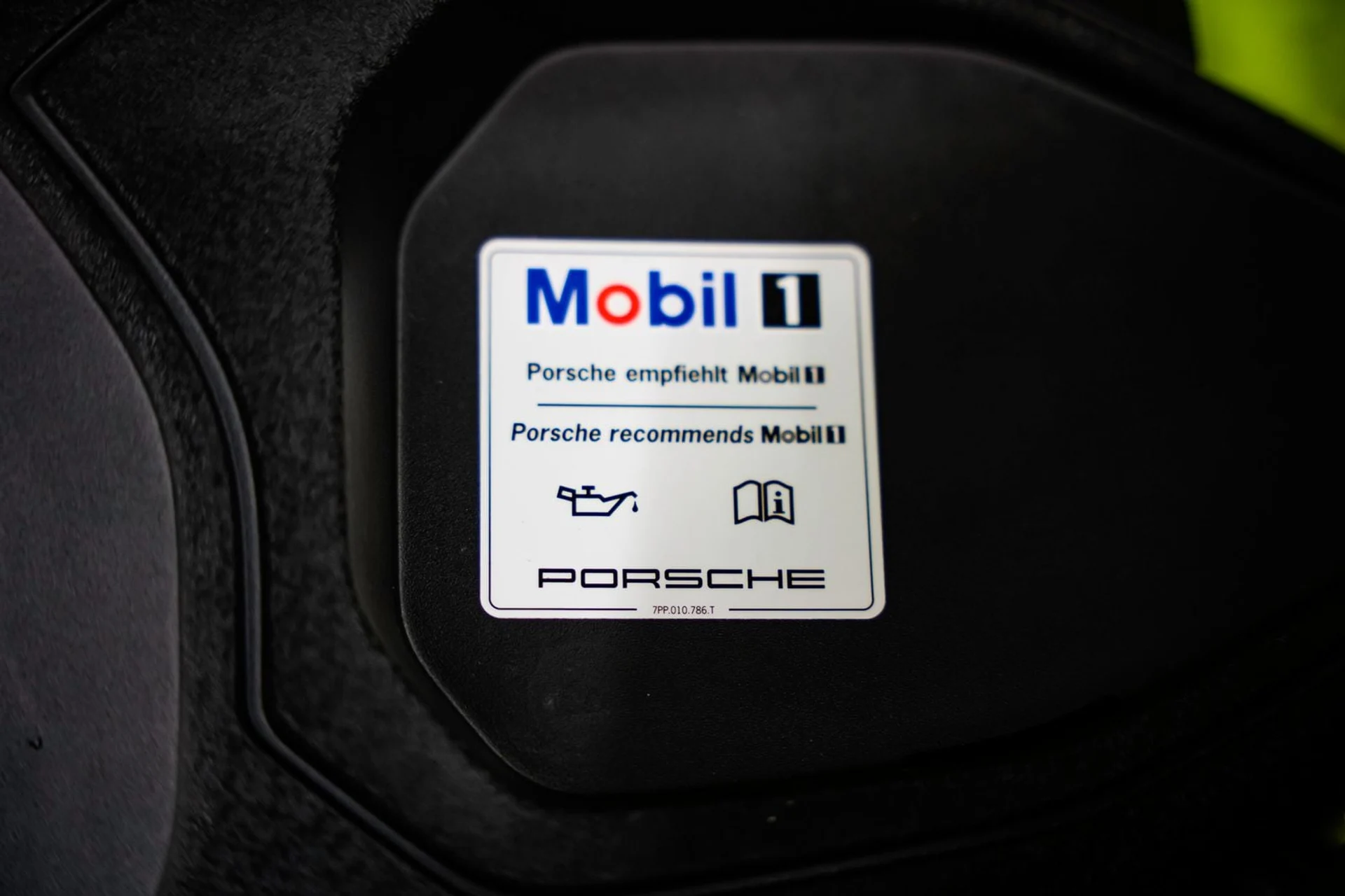 mph050_2649849377_6c35ea64388d35b1084726965619661ax_55c58306a7