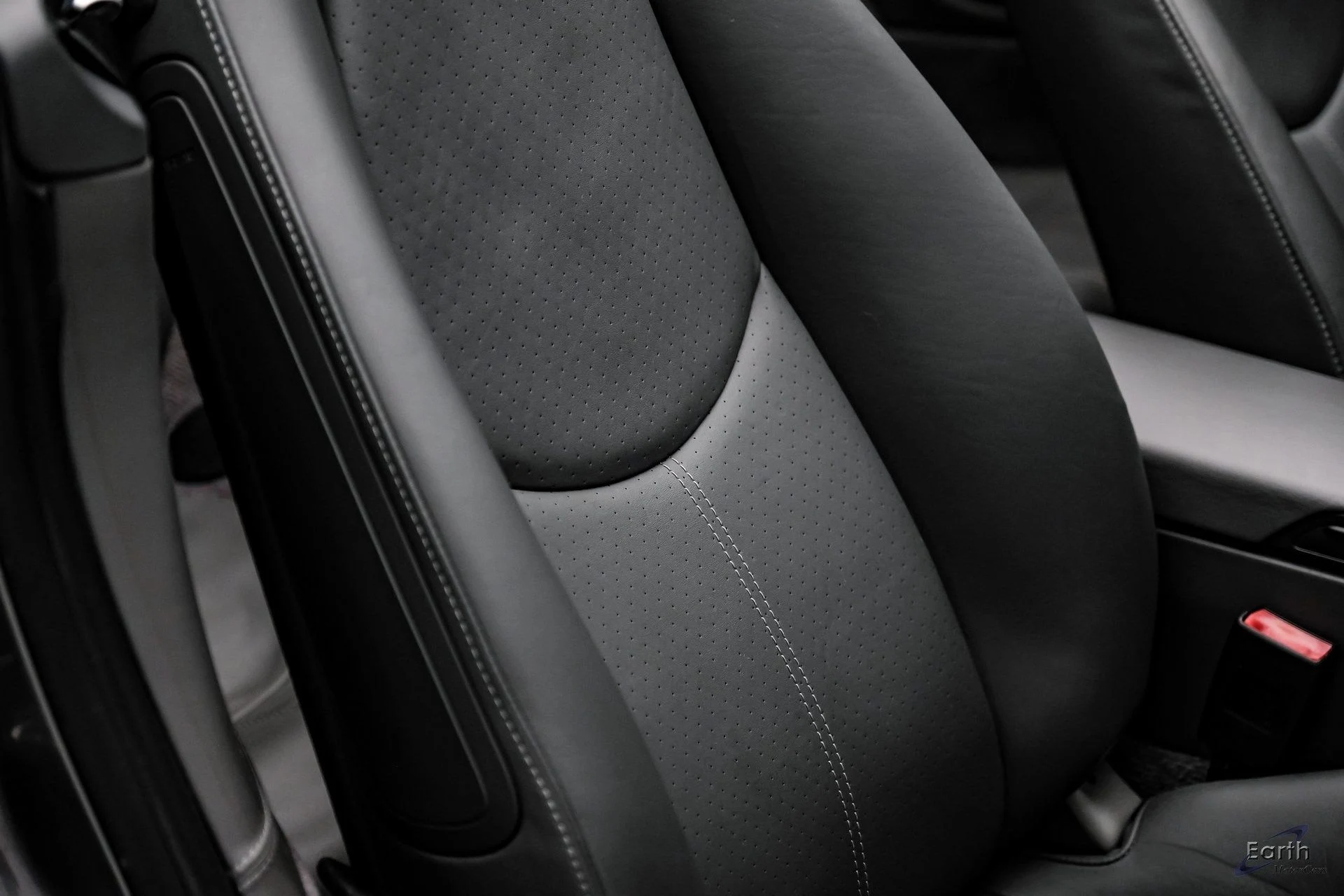 mph050_2679525389_6001f4f010000ebd64545e8a5c303615x_552681c25e