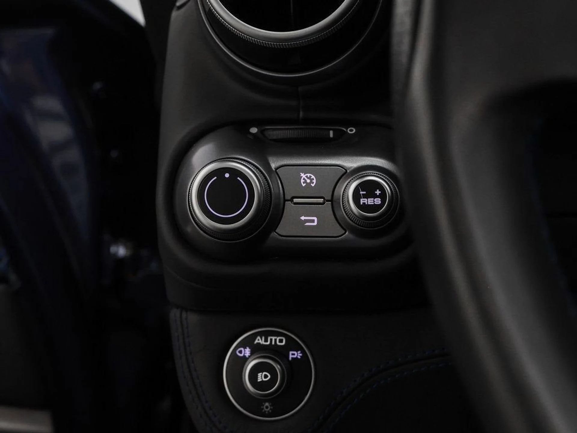 mph050_2684916627_51_950831b175