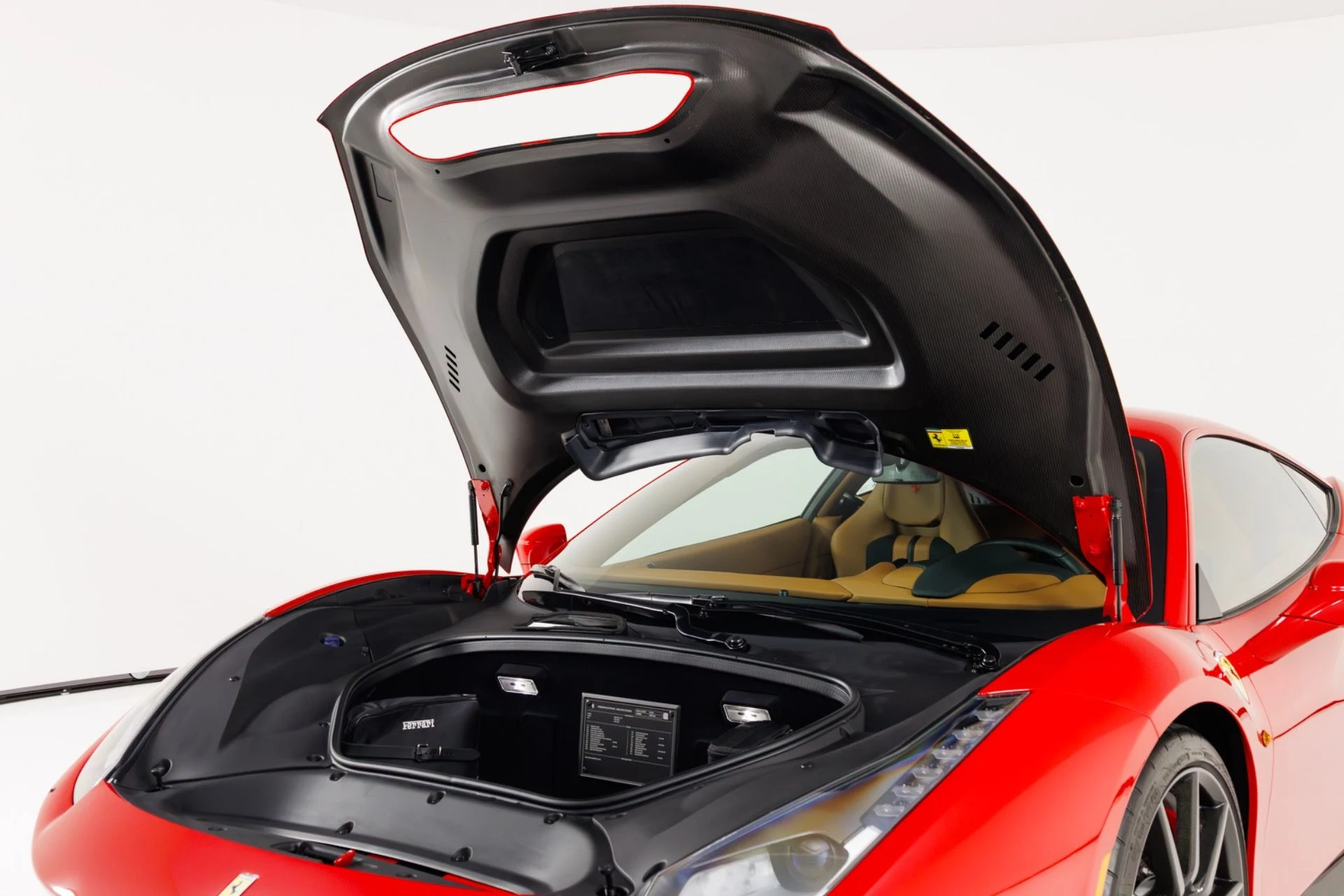 mph050_2694576986_Used_2020_Ferrari_488_Pista_1774991856_c7d9a11f61