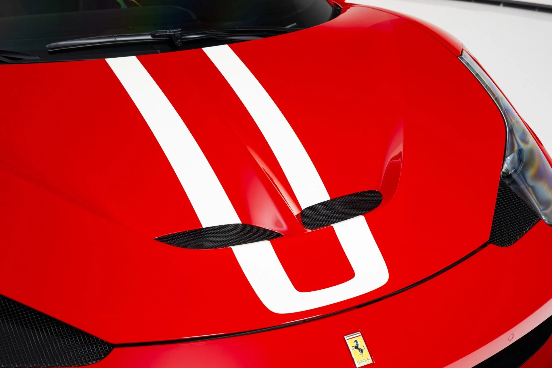 mph050_2709417786_Used_2015_Ferrari_458_Speciale_Aperta_1760034970_e540b21e7d